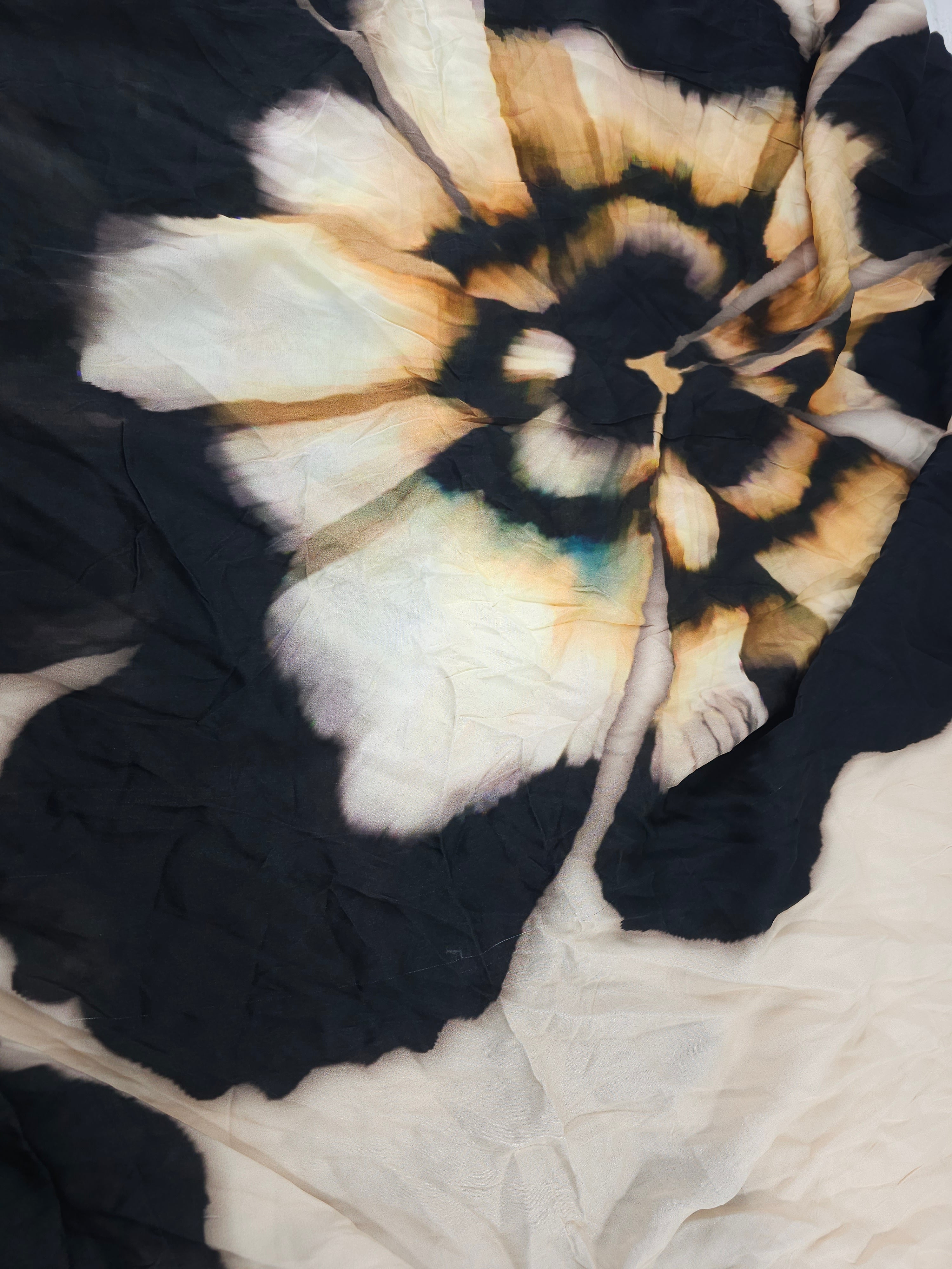 Big natural flower Viscose sateen- 2m piece
