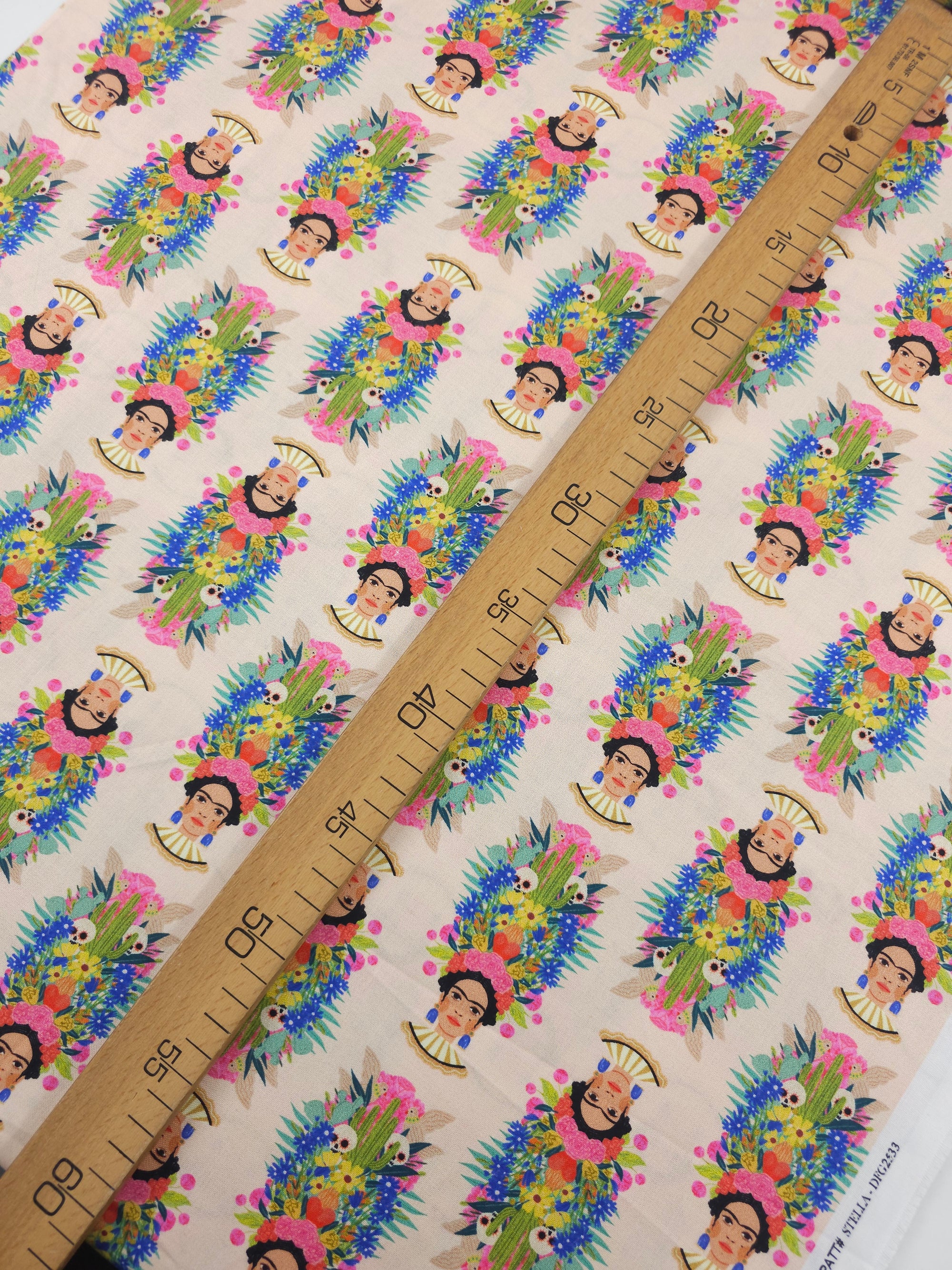 Frida Bust Viva La Vida 100% Cotton