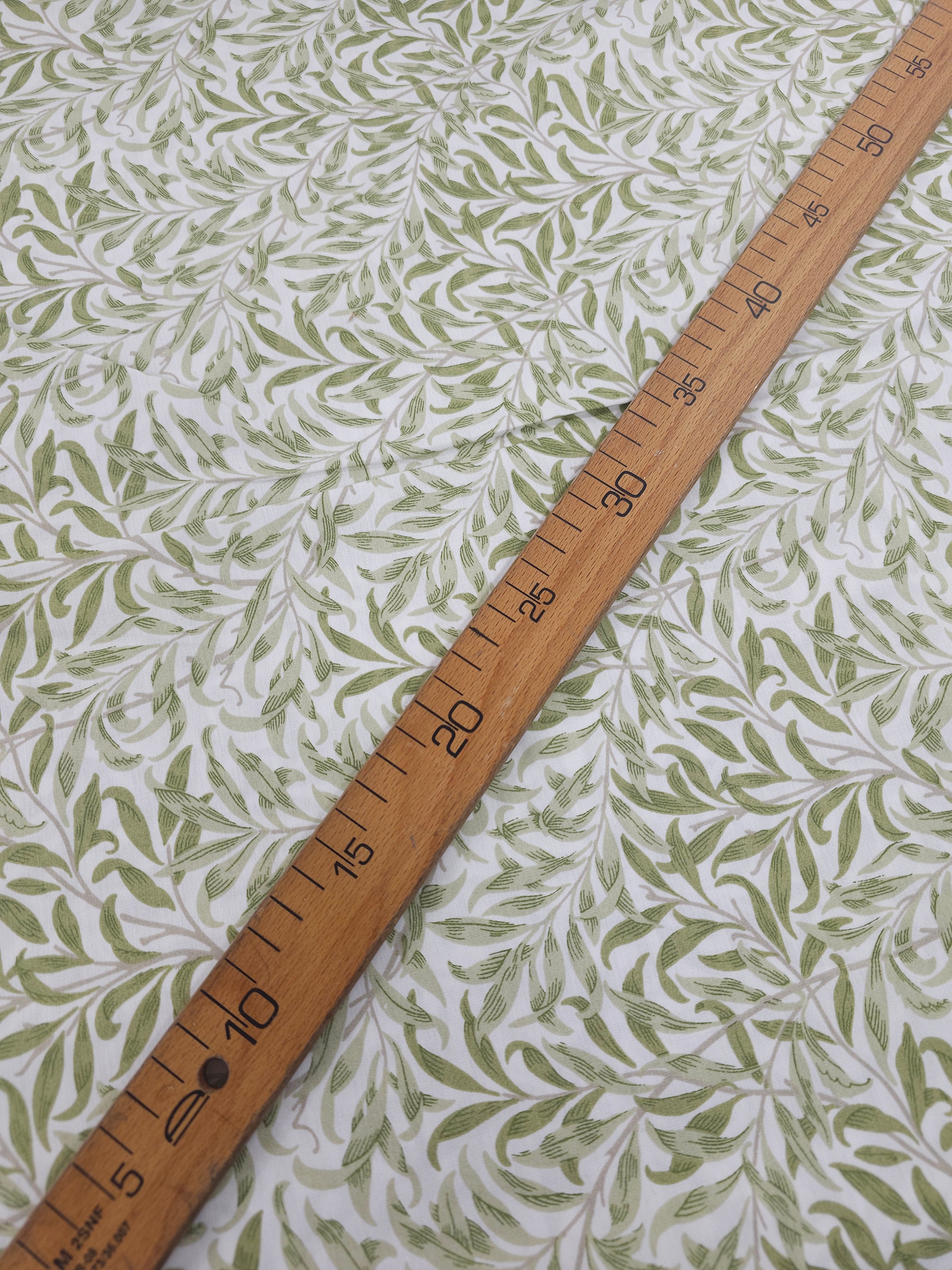 Willow Leaves 100% Cotton 110” - William Morris *EXTRA WIDE*