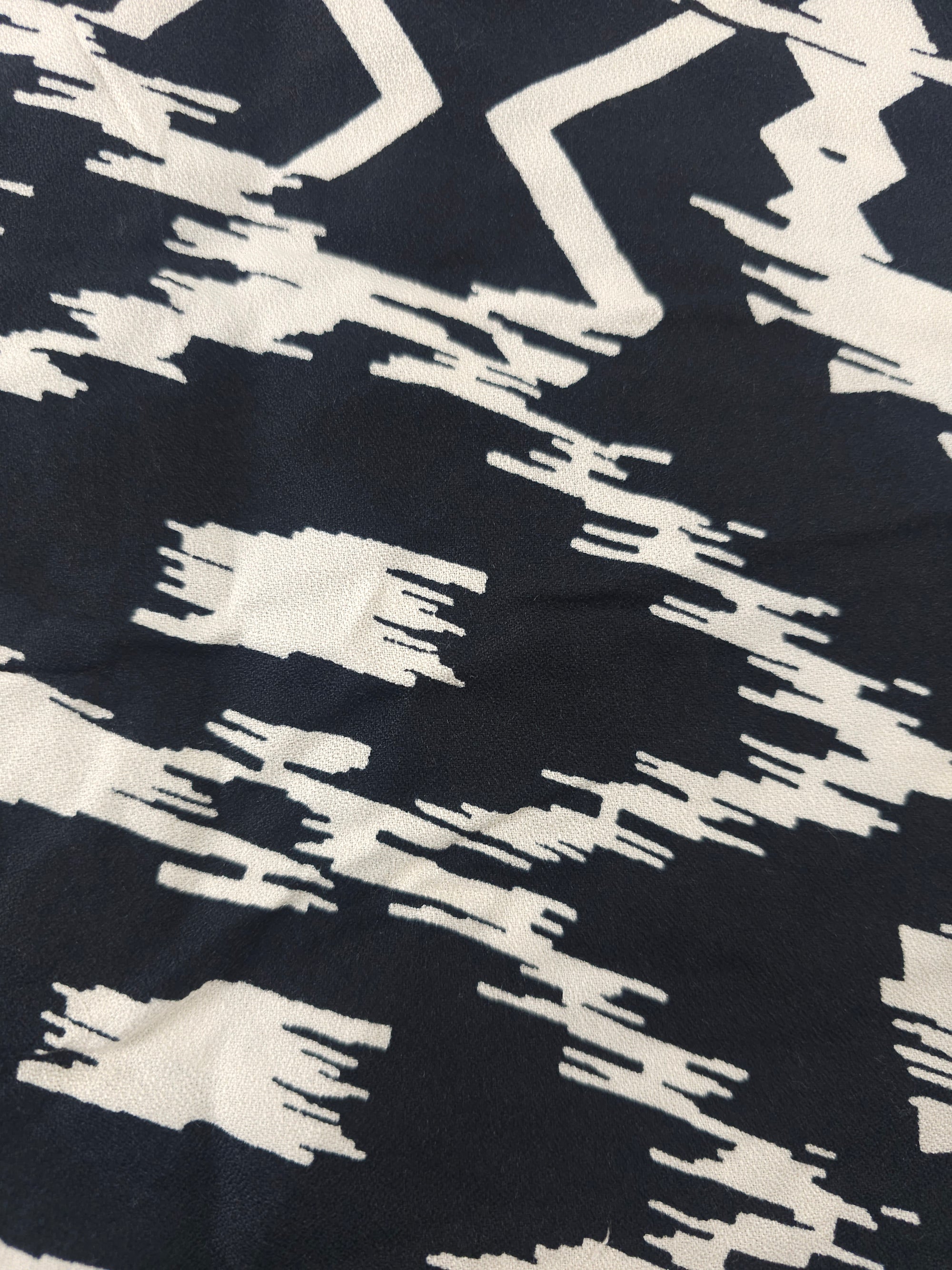 Black 2010s design Viscose- 1.4m piece