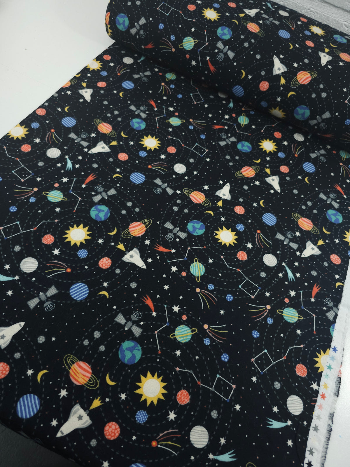 Solar System Lightweight Flannel Cotton - Robert Kaufman