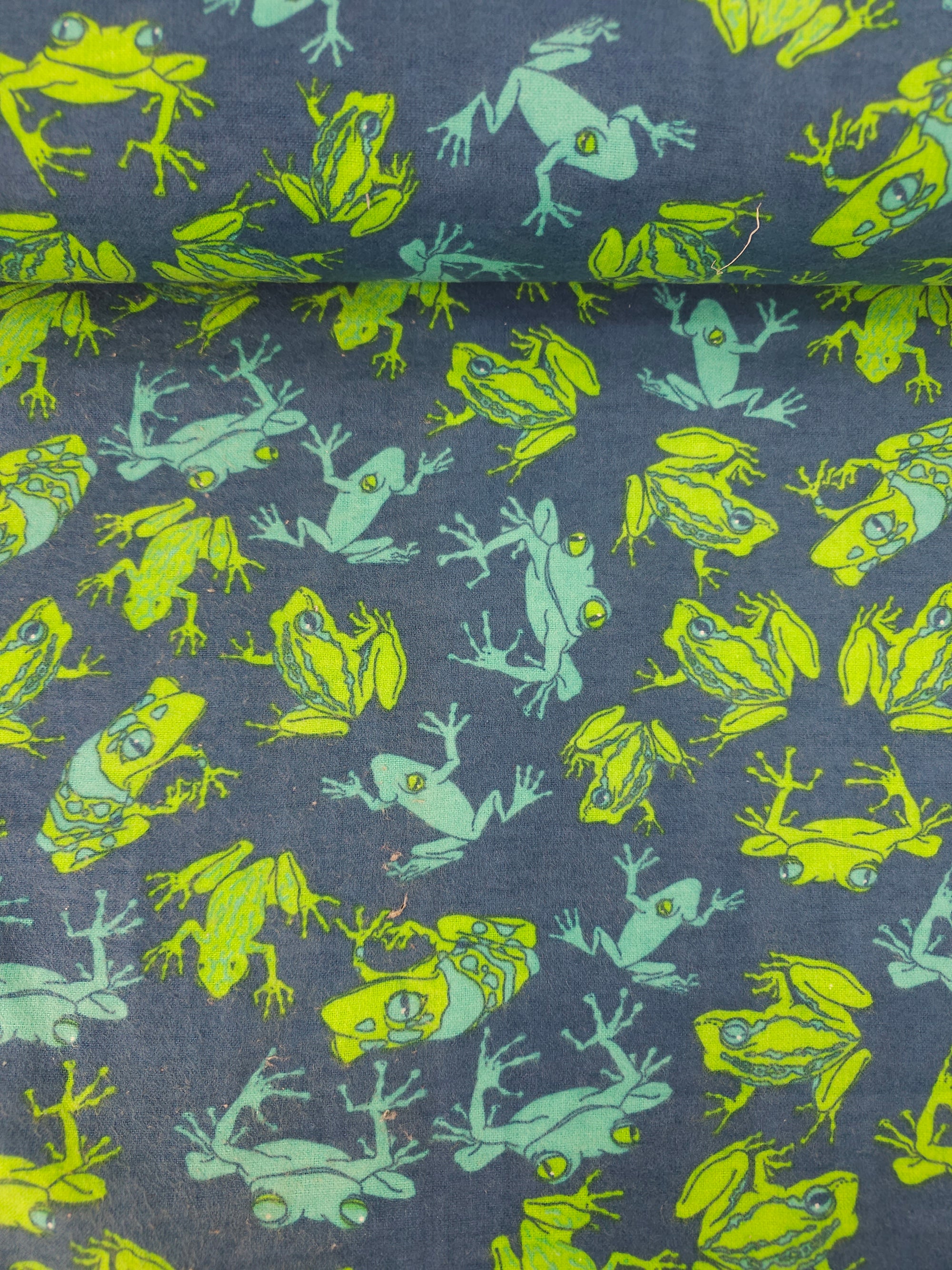 Jumping Frogs Lightweight Flannel Cotton
