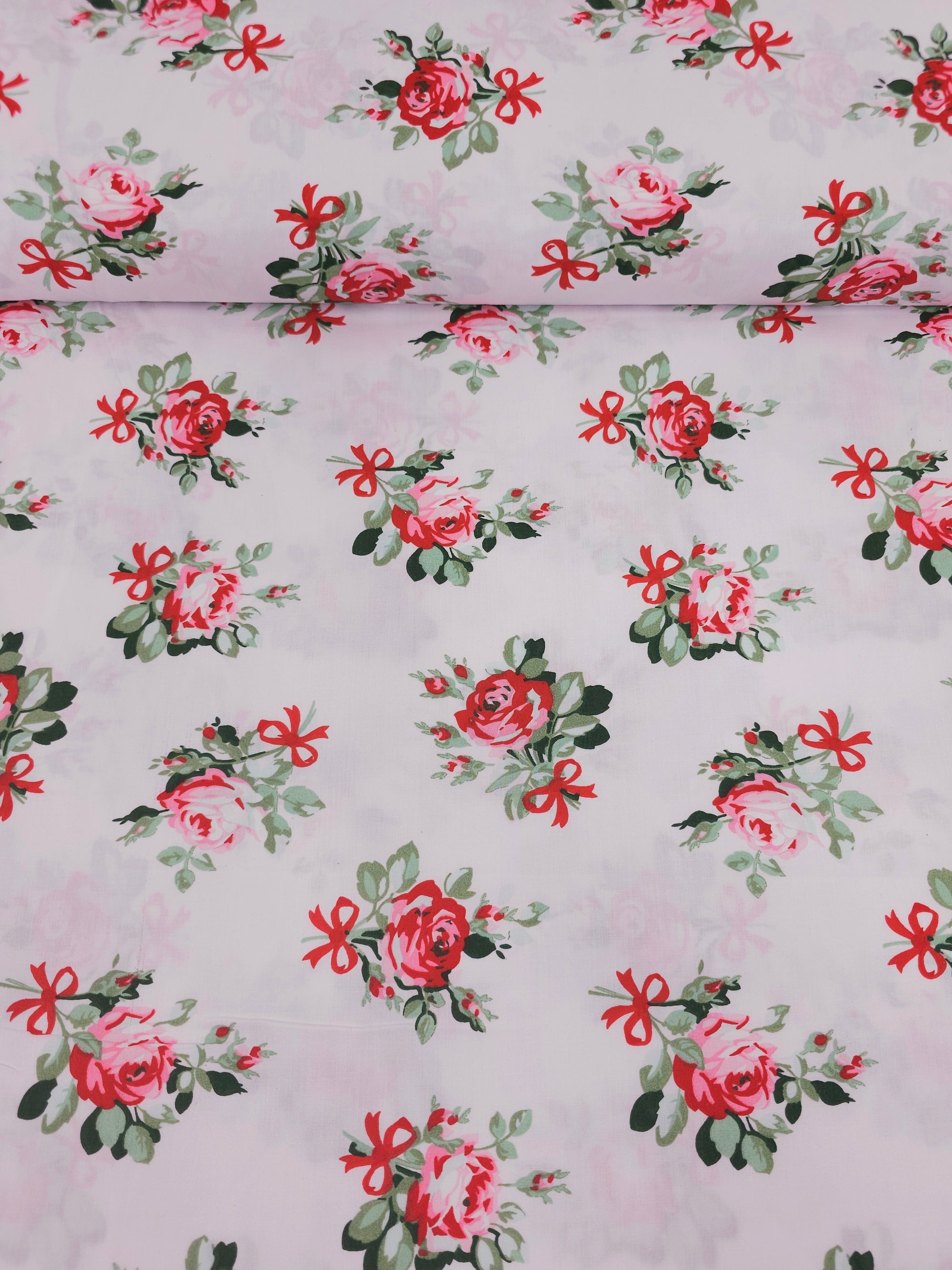 Shabby Chic Scatter Rose 100% Cotton 94” - Cath Kidston *EXTRA WIDE*