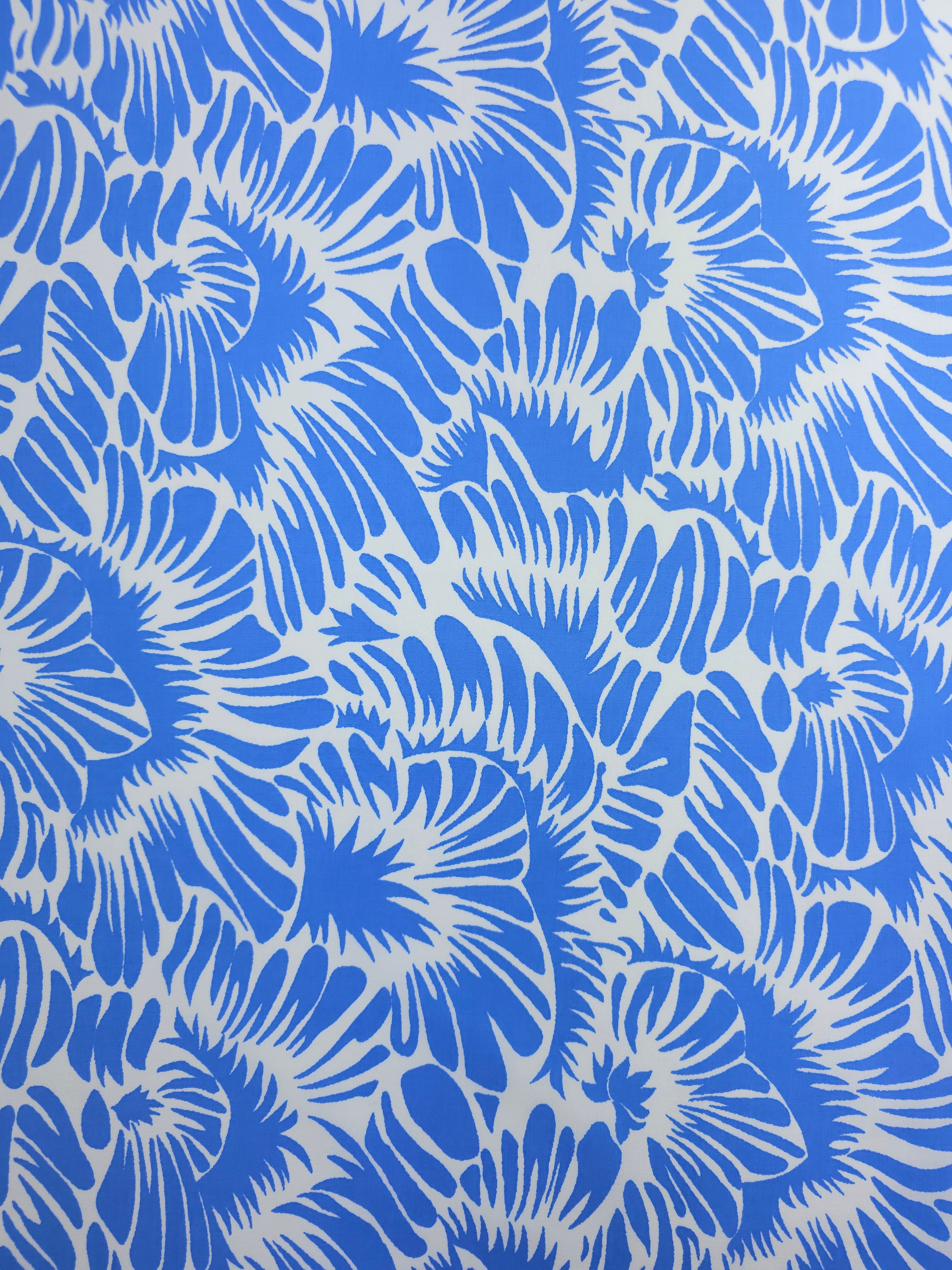 Periwinkle Blur Abstract Fan Leaf Cotton Poplin