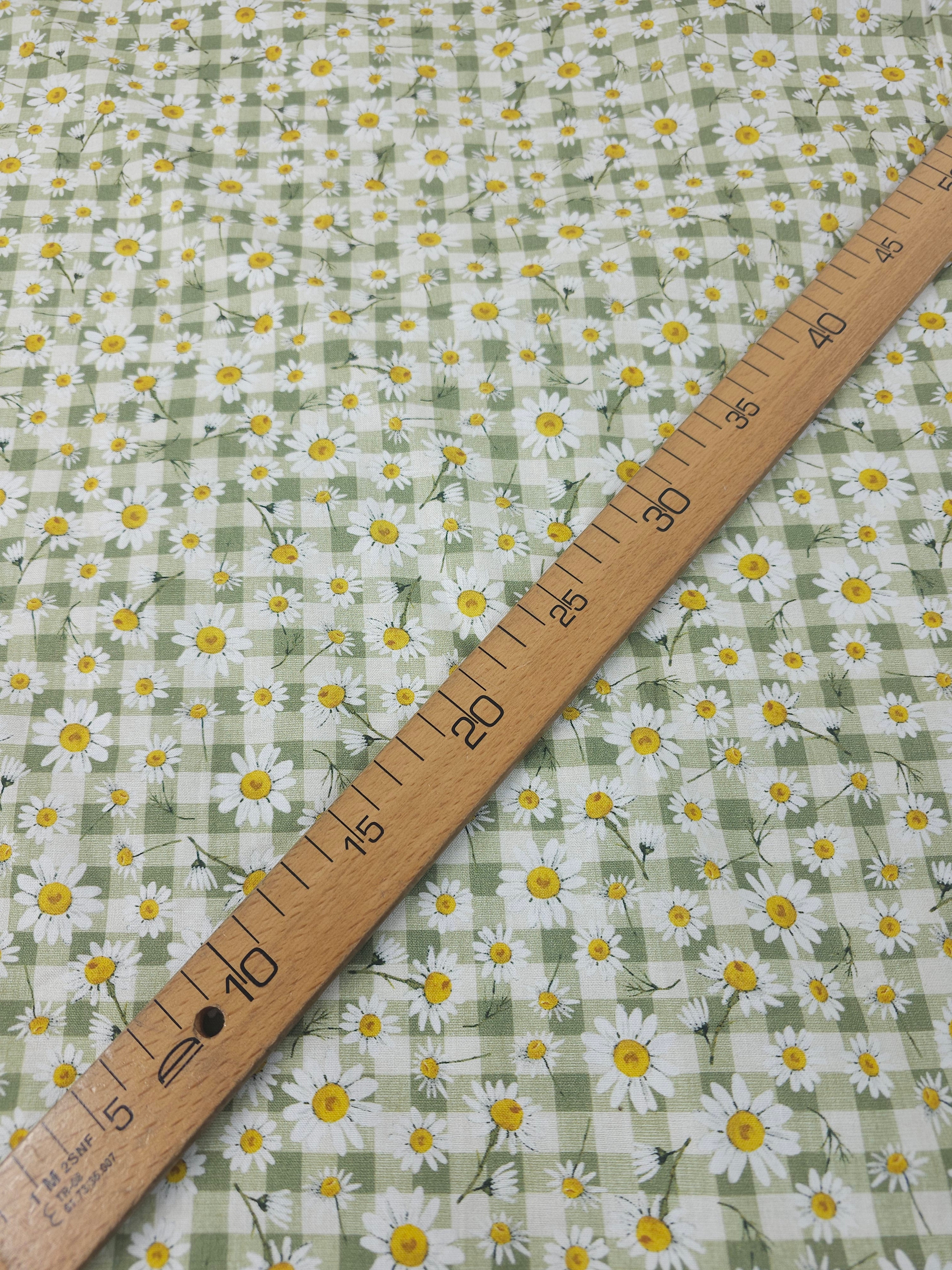 Sage Daisy Gingham 100% Cotton