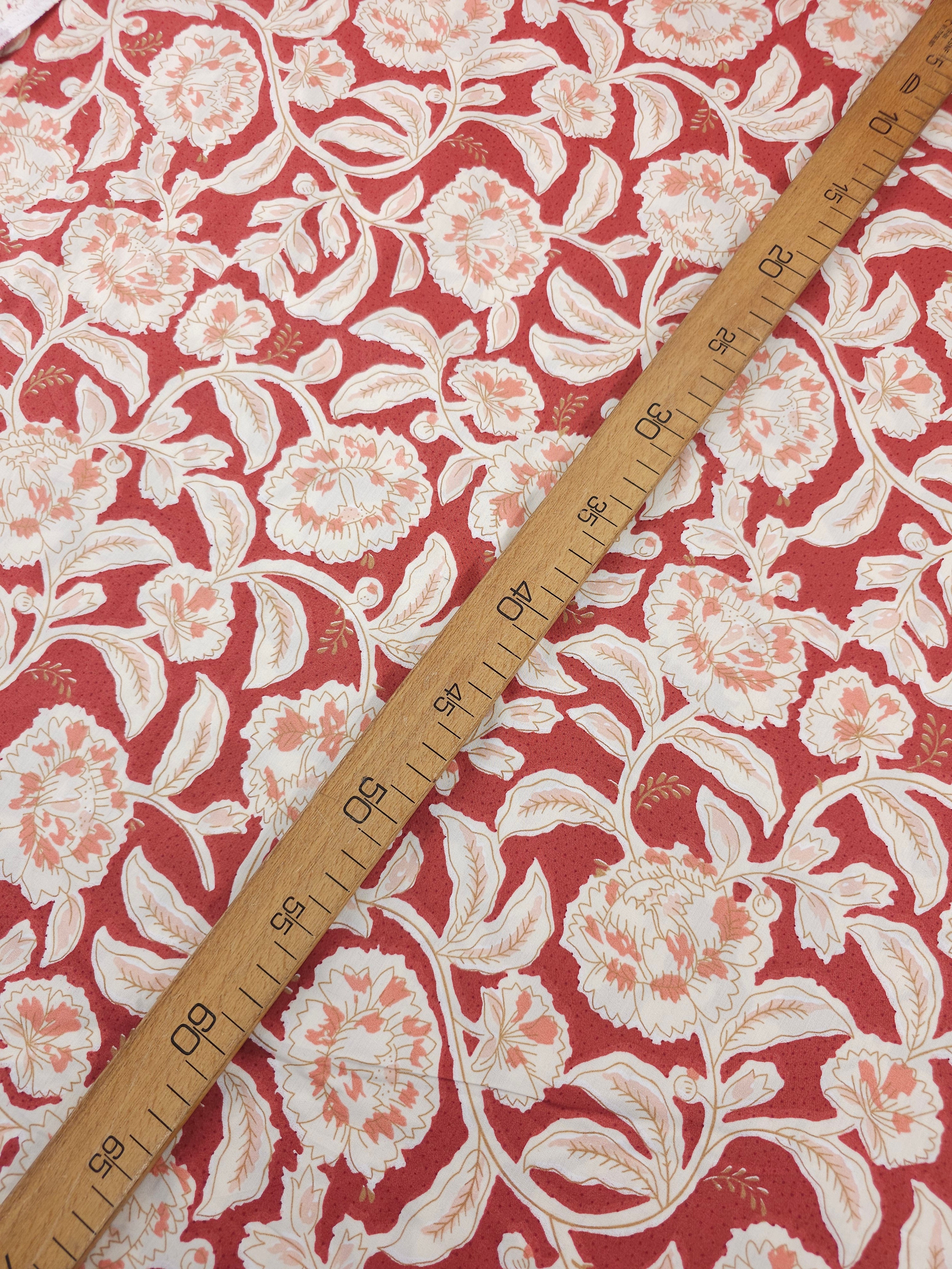 Pale Burgundy/Cream Puff Spiral Cambric Cotton