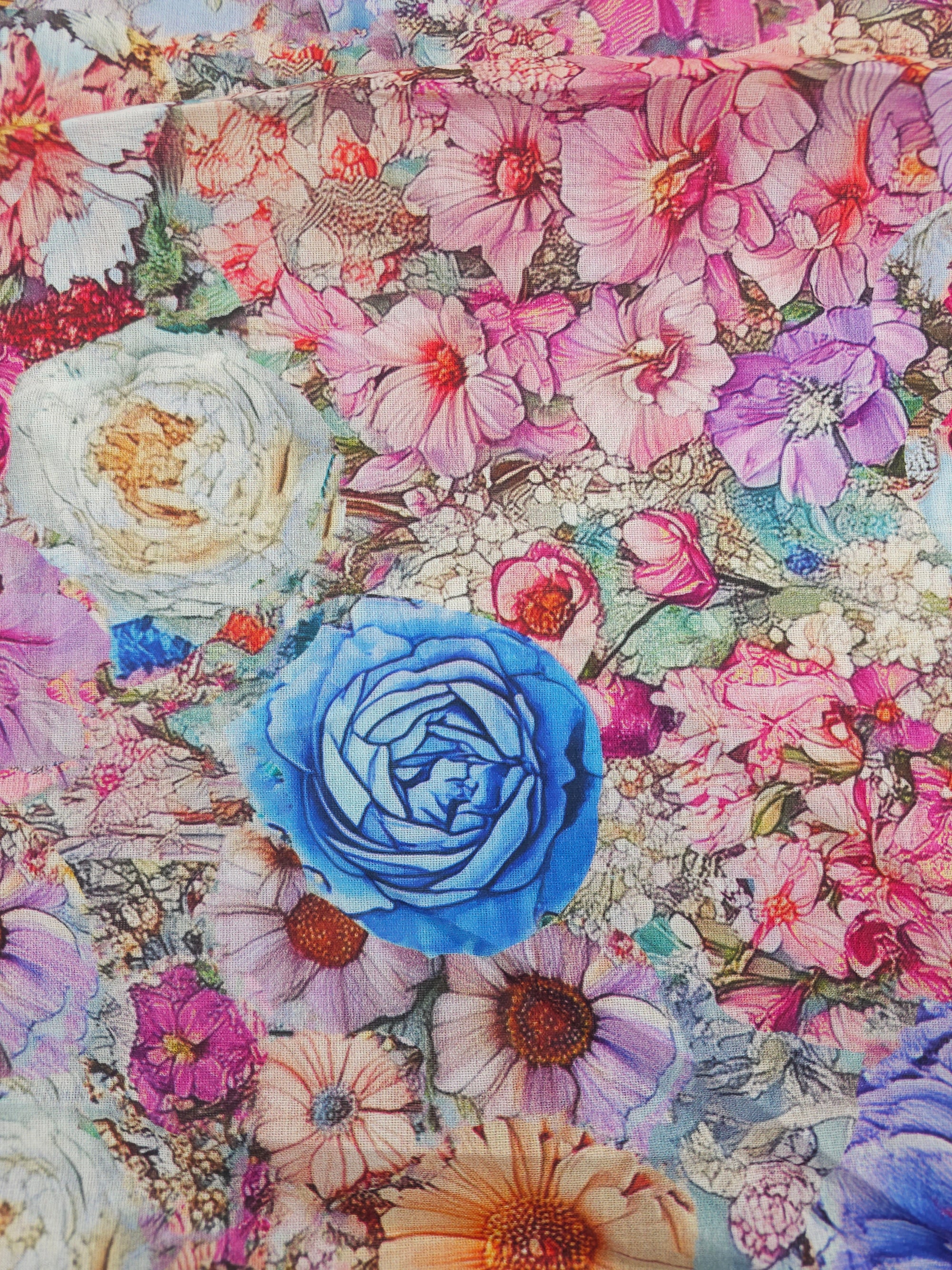 Whimsical Floral 100% Cotton 104” - Urban Outfitters *EXTRA WIDE*