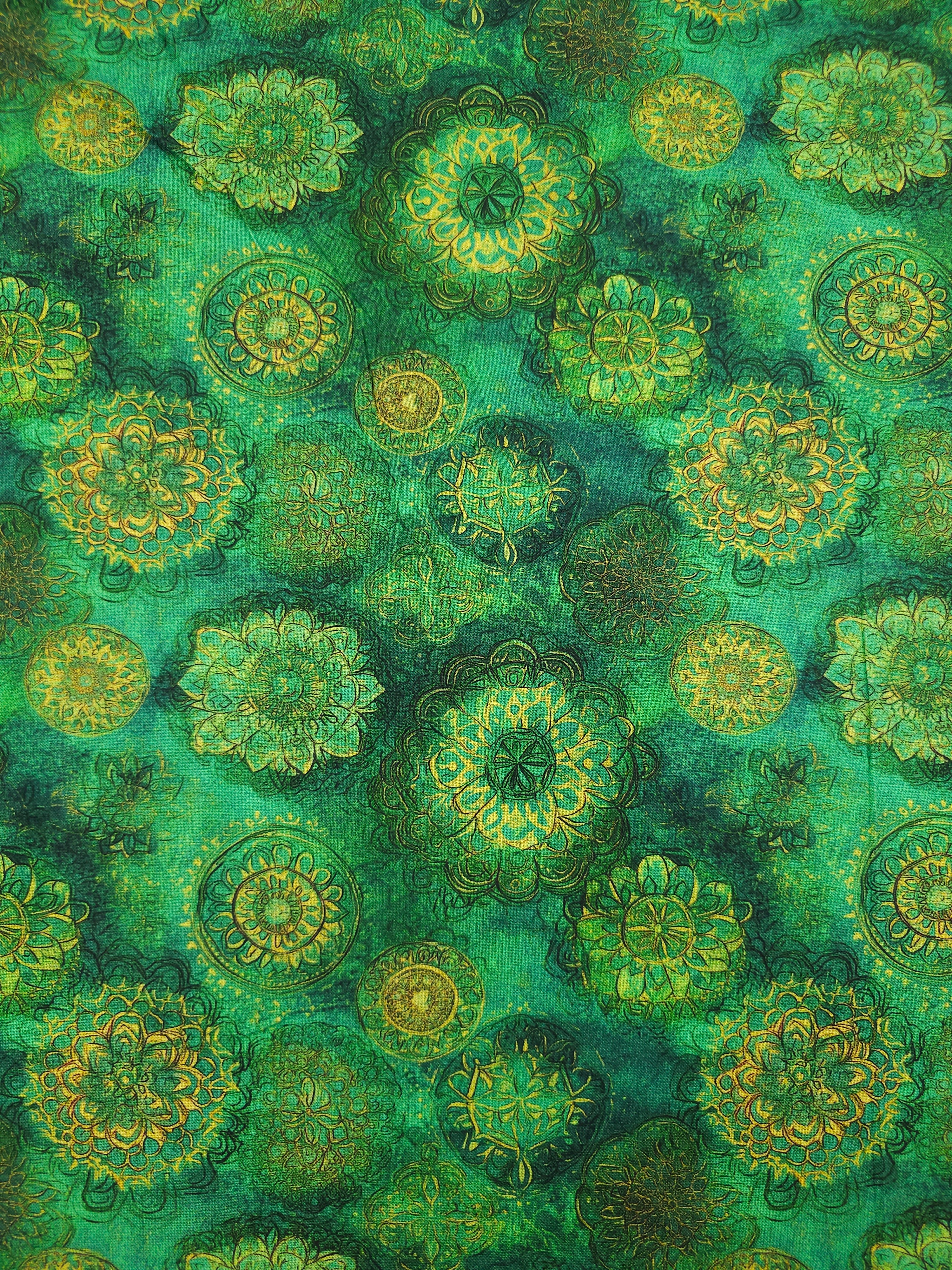 Green Spiral Medallion 100% Cotton 106" *EXTRA WIDE*
