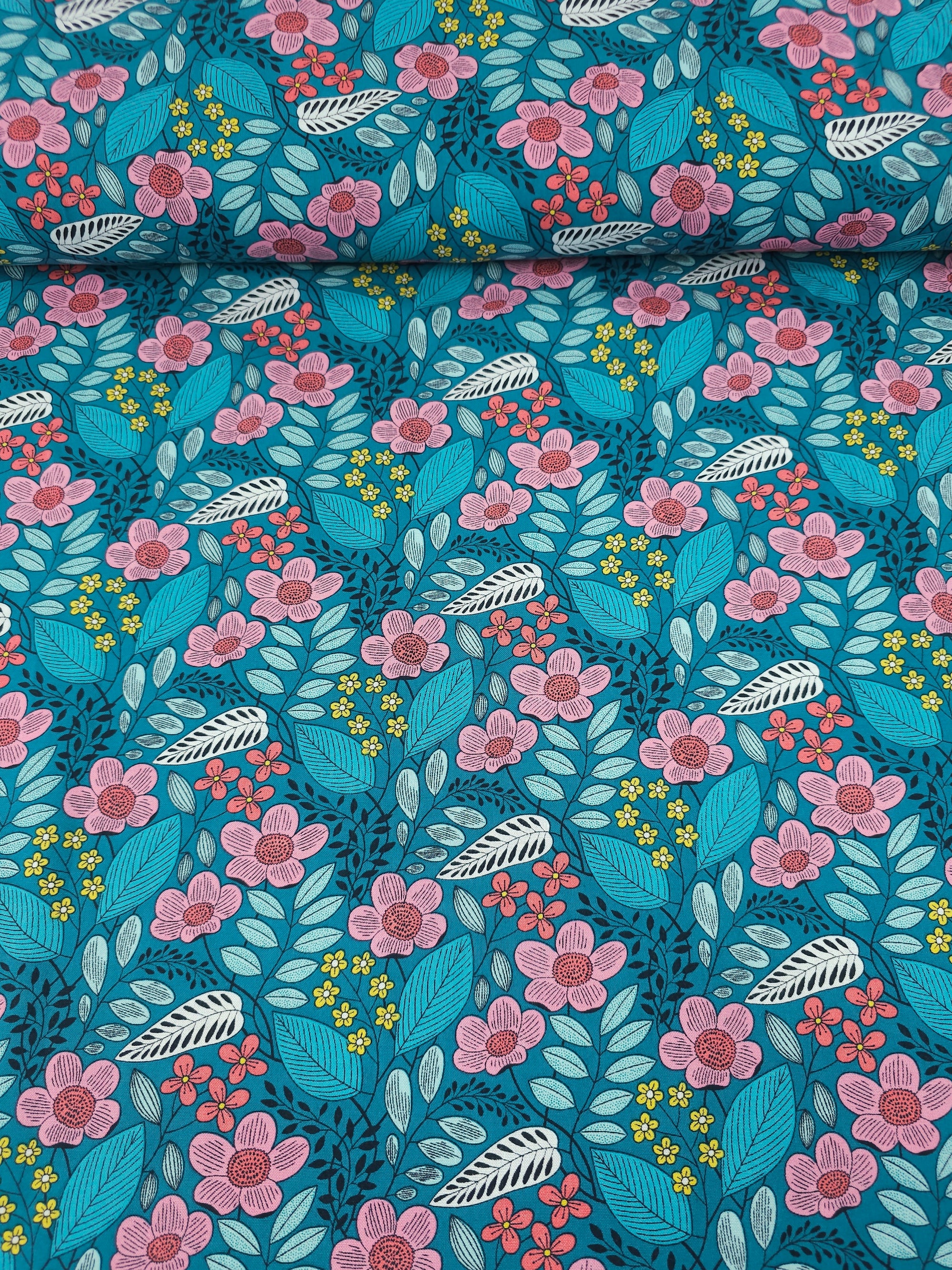 Teal Flouresence Floral 100% Cotton - Benartex