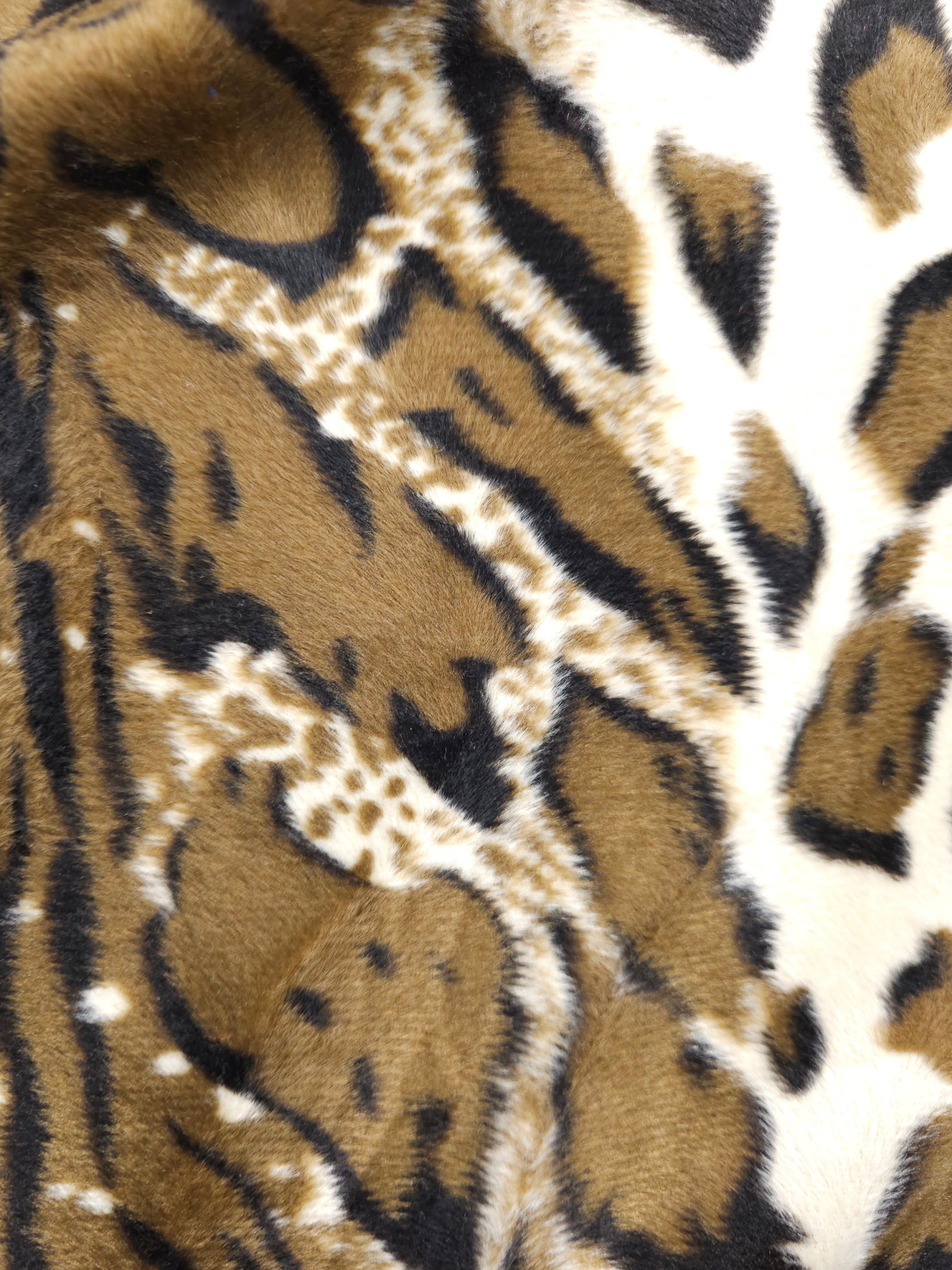Animal Print Fur (Polyester) - 1m Piece