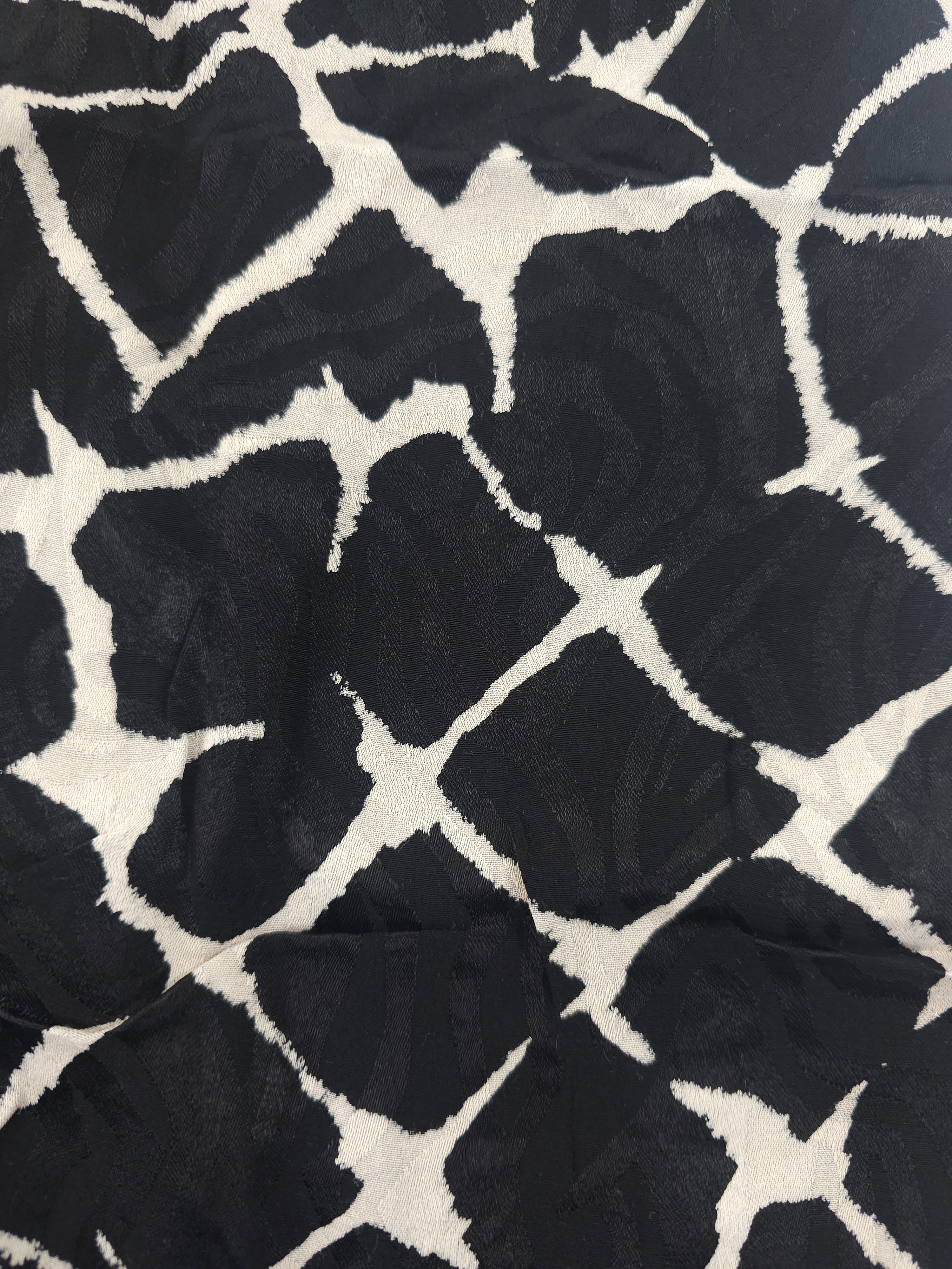 Black animal print Viscose- 1.4m piece