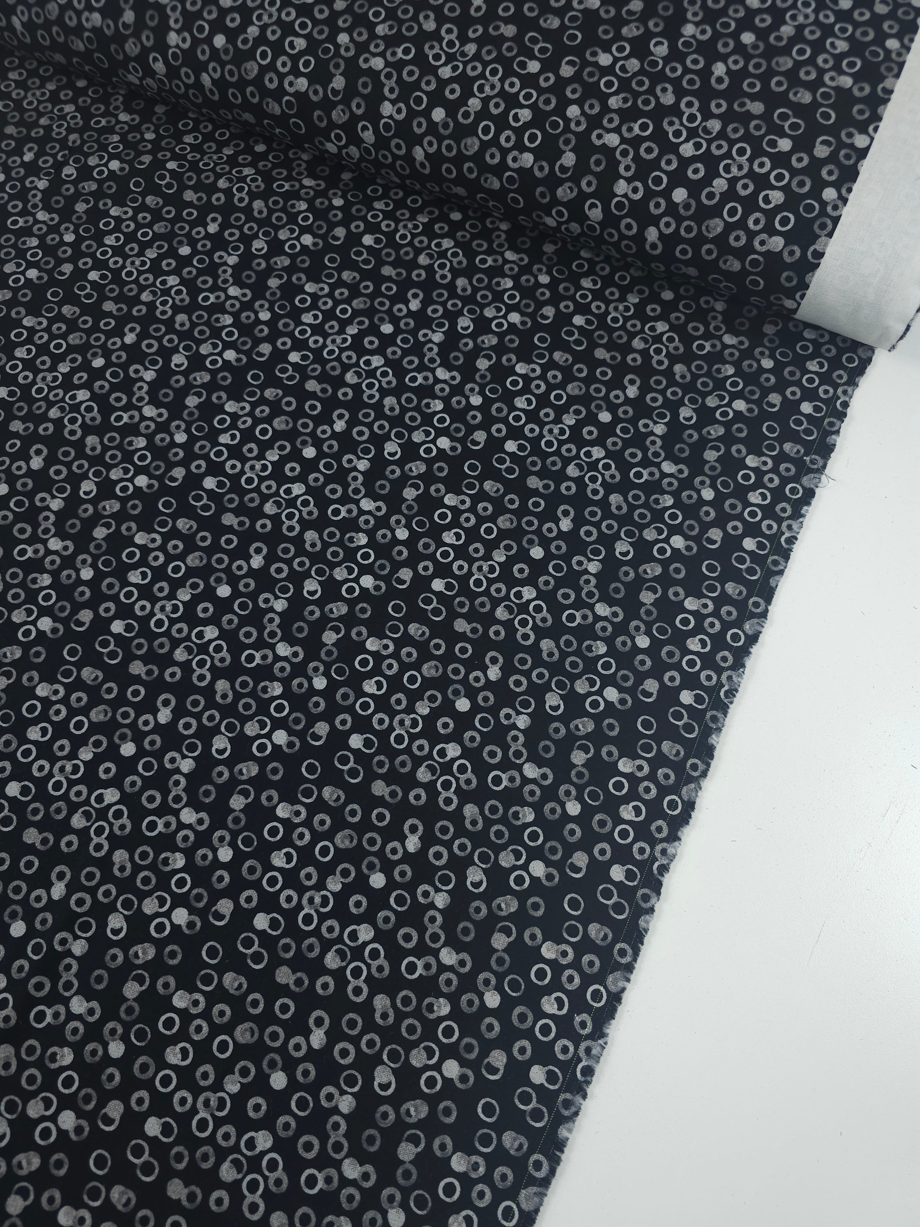 Black/Grey Irregular O Ring 100% Cotton