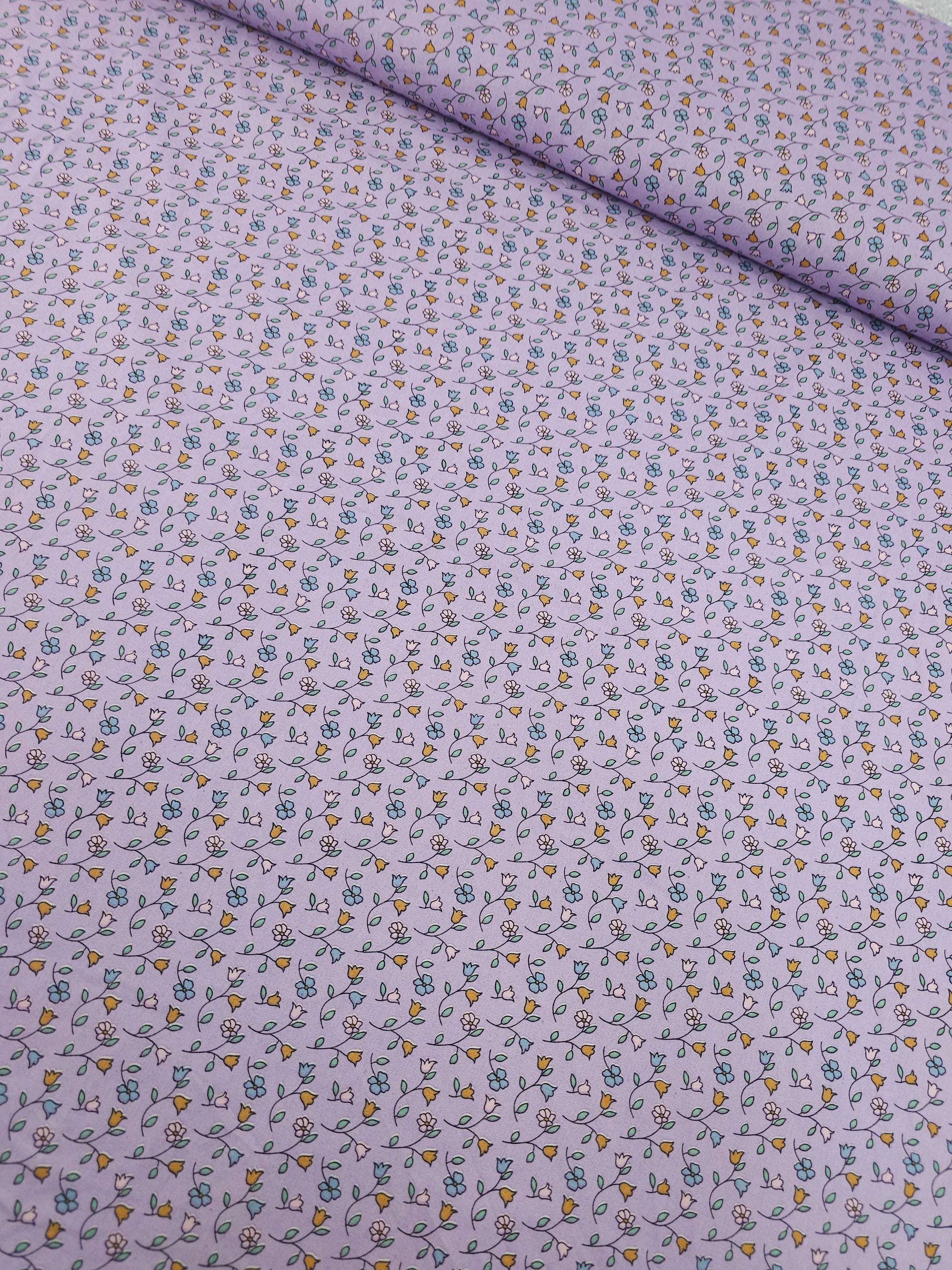 Lilac Tossed Tulip Stems Lightweight Cotton 57"