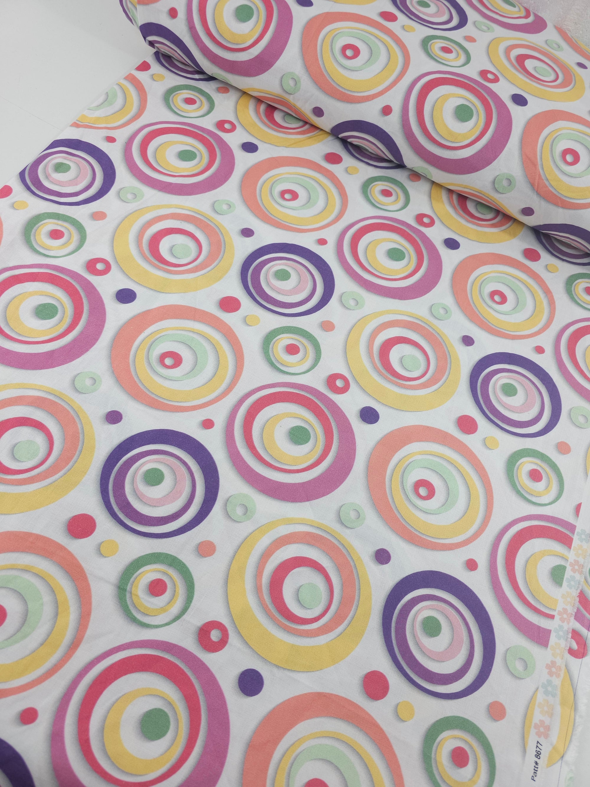 Quirky Spiral Circle Dimension 100% Cotton
