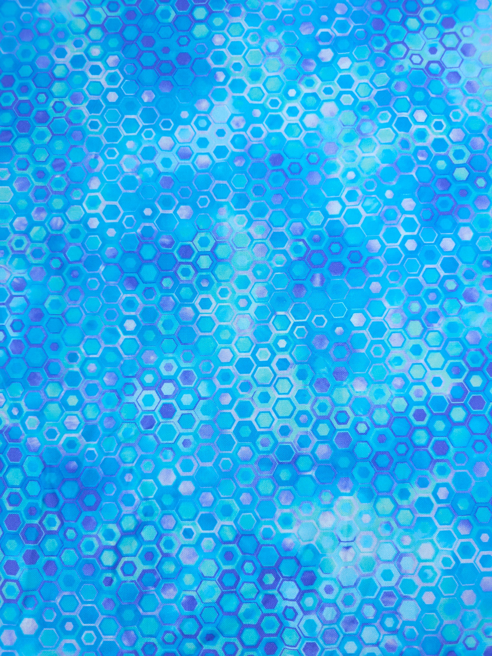 Light Blue/Purple Hexagon Phantasma 100% Cotton - Robert Kaufman
