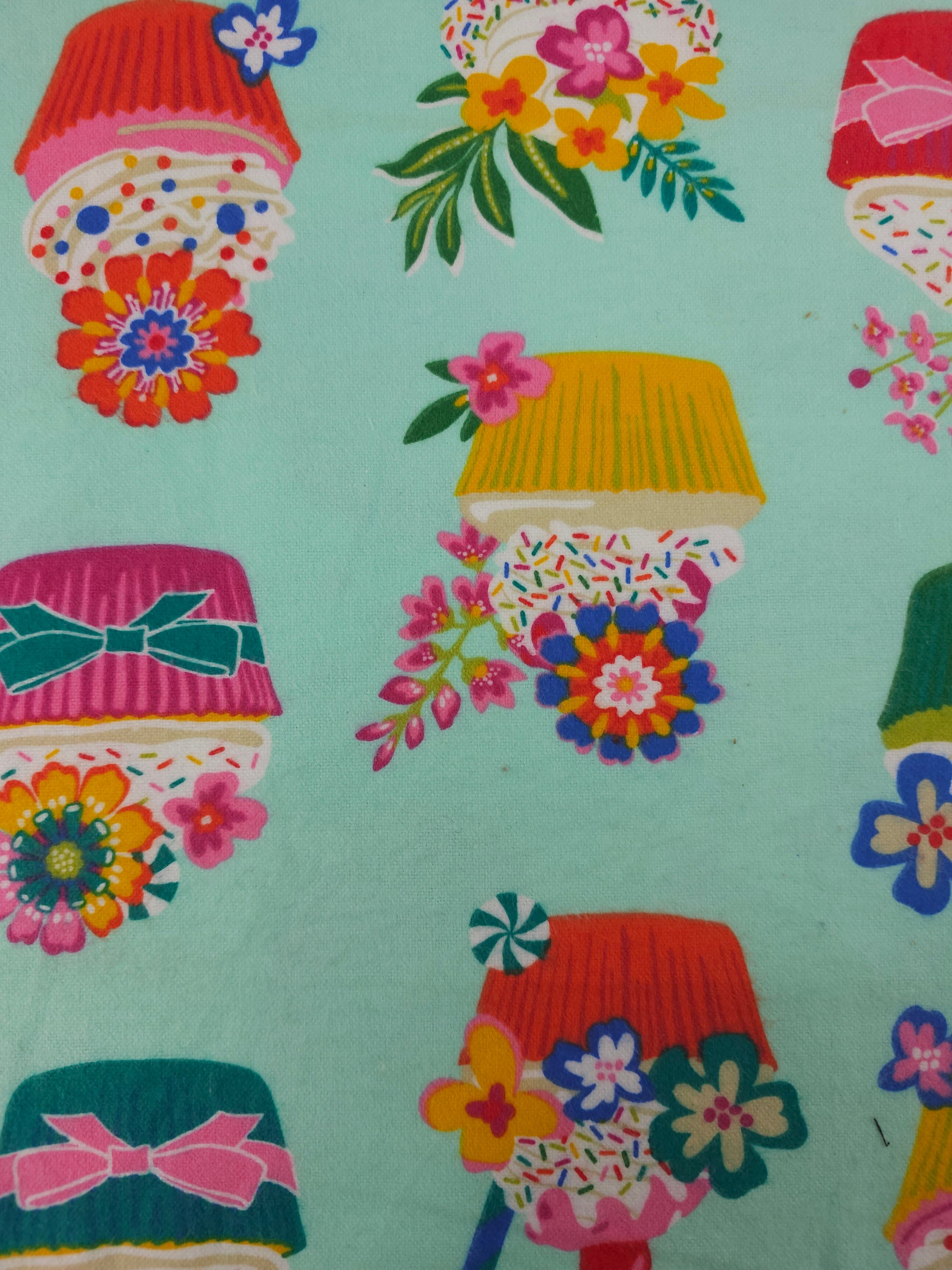 Floral Cupcake Lightweight Flannel Cotton