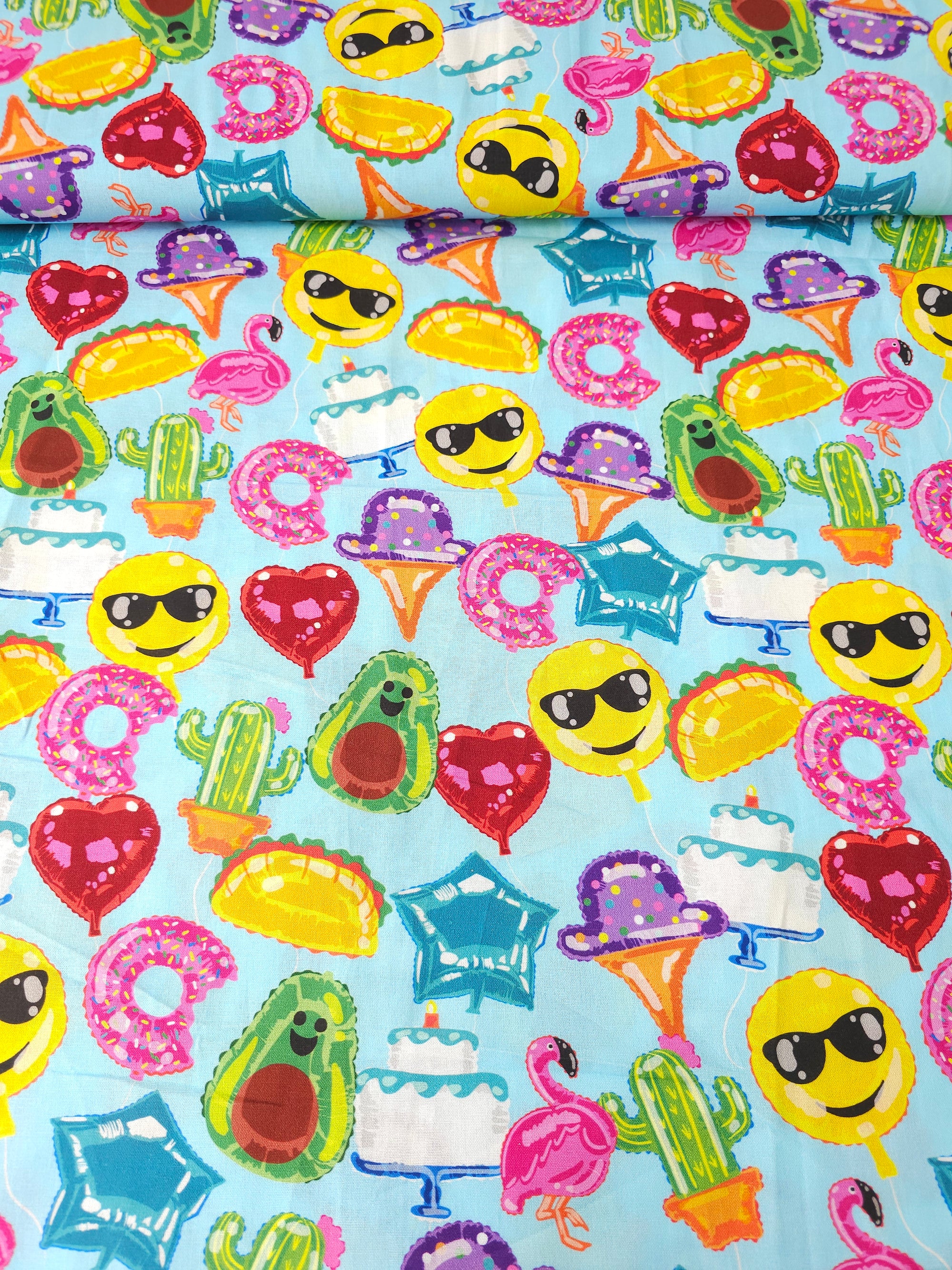 Light Blue Novelty/Emoji Balloons Cotton
