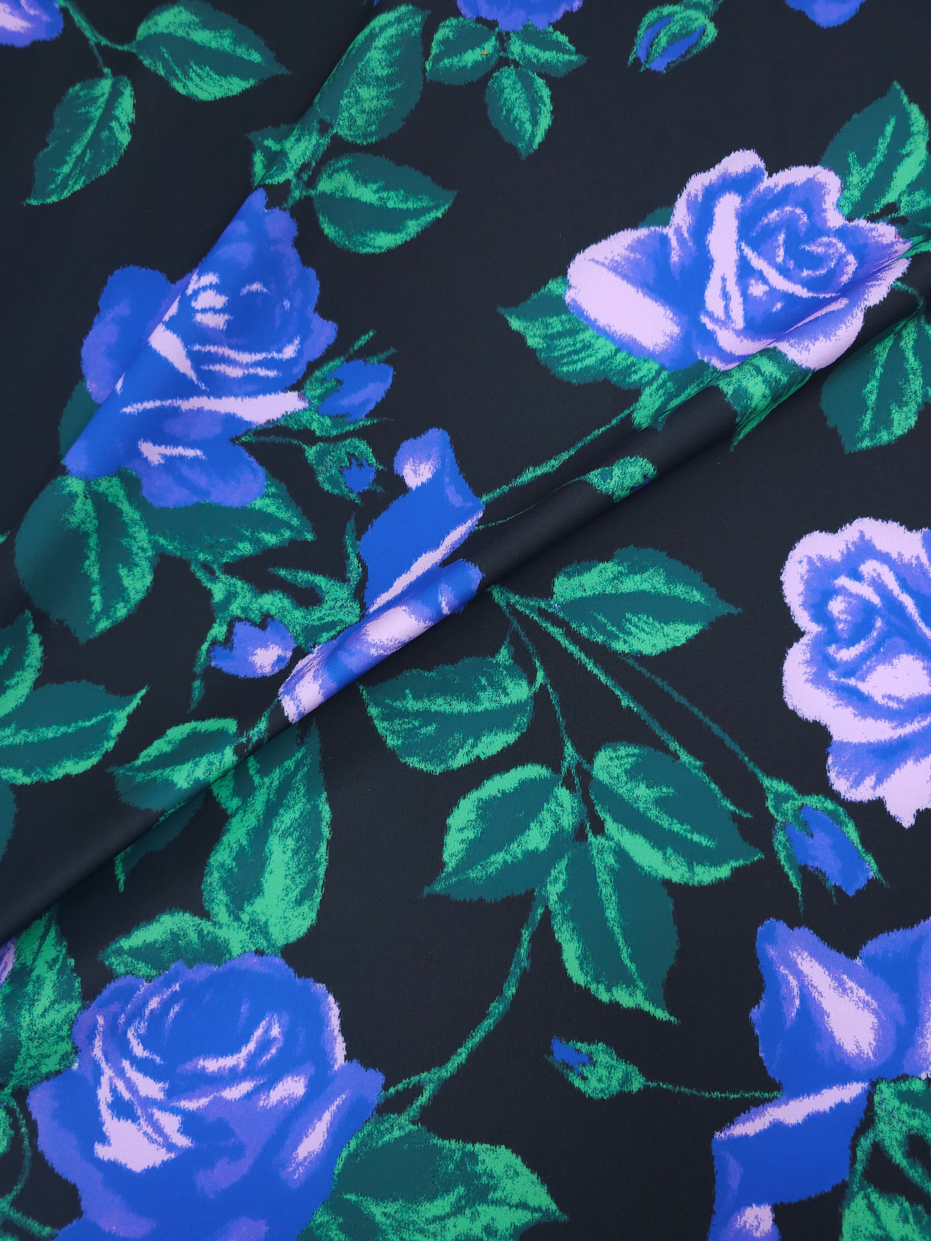 Violet Purple Static Rose Lightweight Scuba