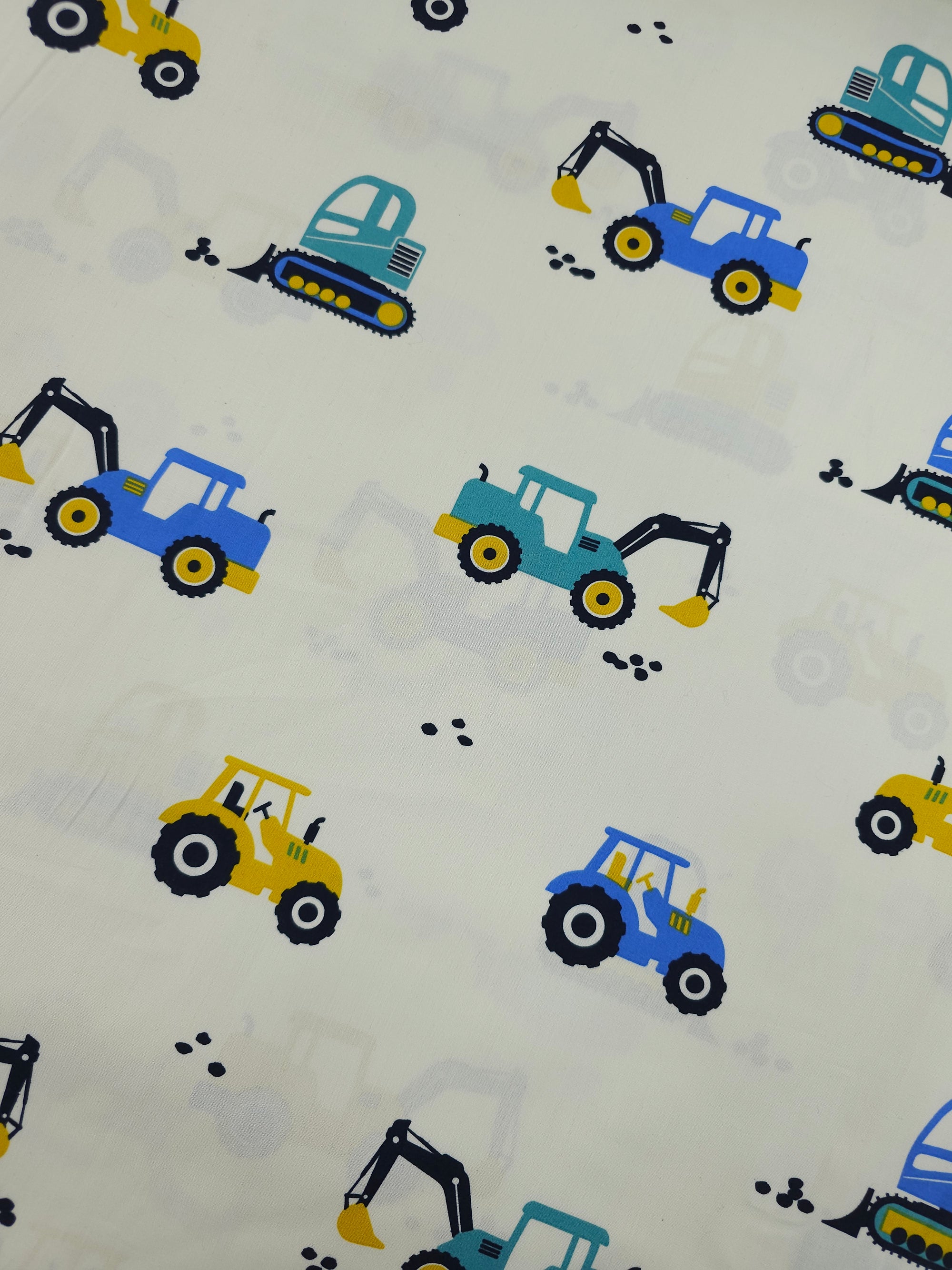 Yellow/Blue Tractors 100% Cotton 60" *DEFECT*