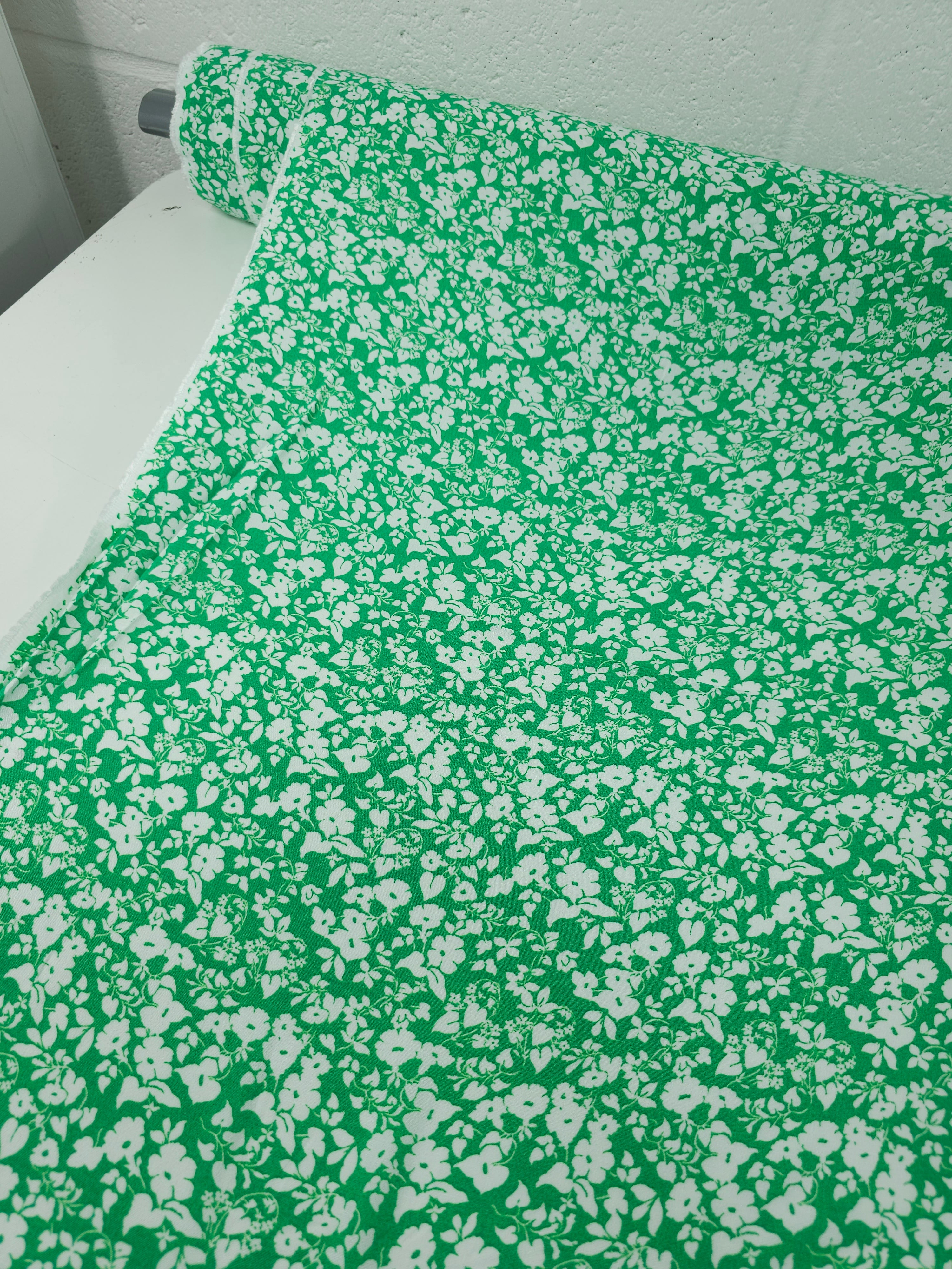 Green/White Floral Leaf Viscose Crepe