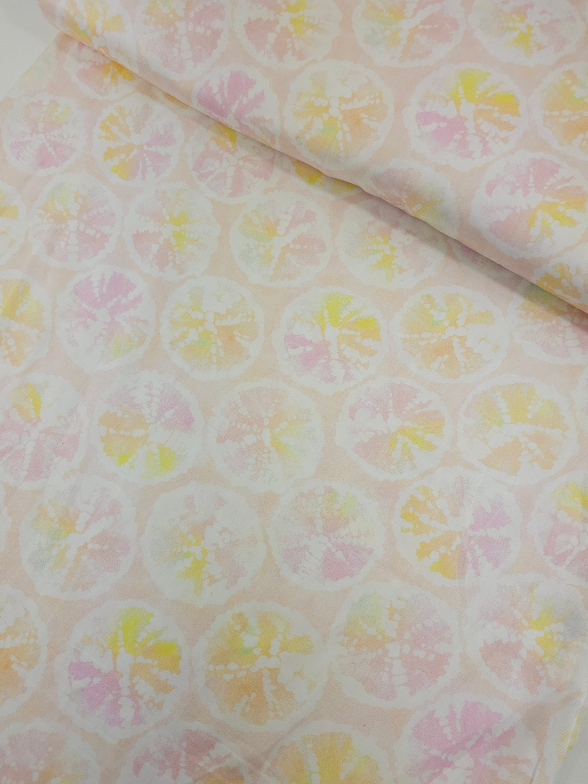 Citrus Pink/Peach Shell Cotton Sateen - Robert Kaufman