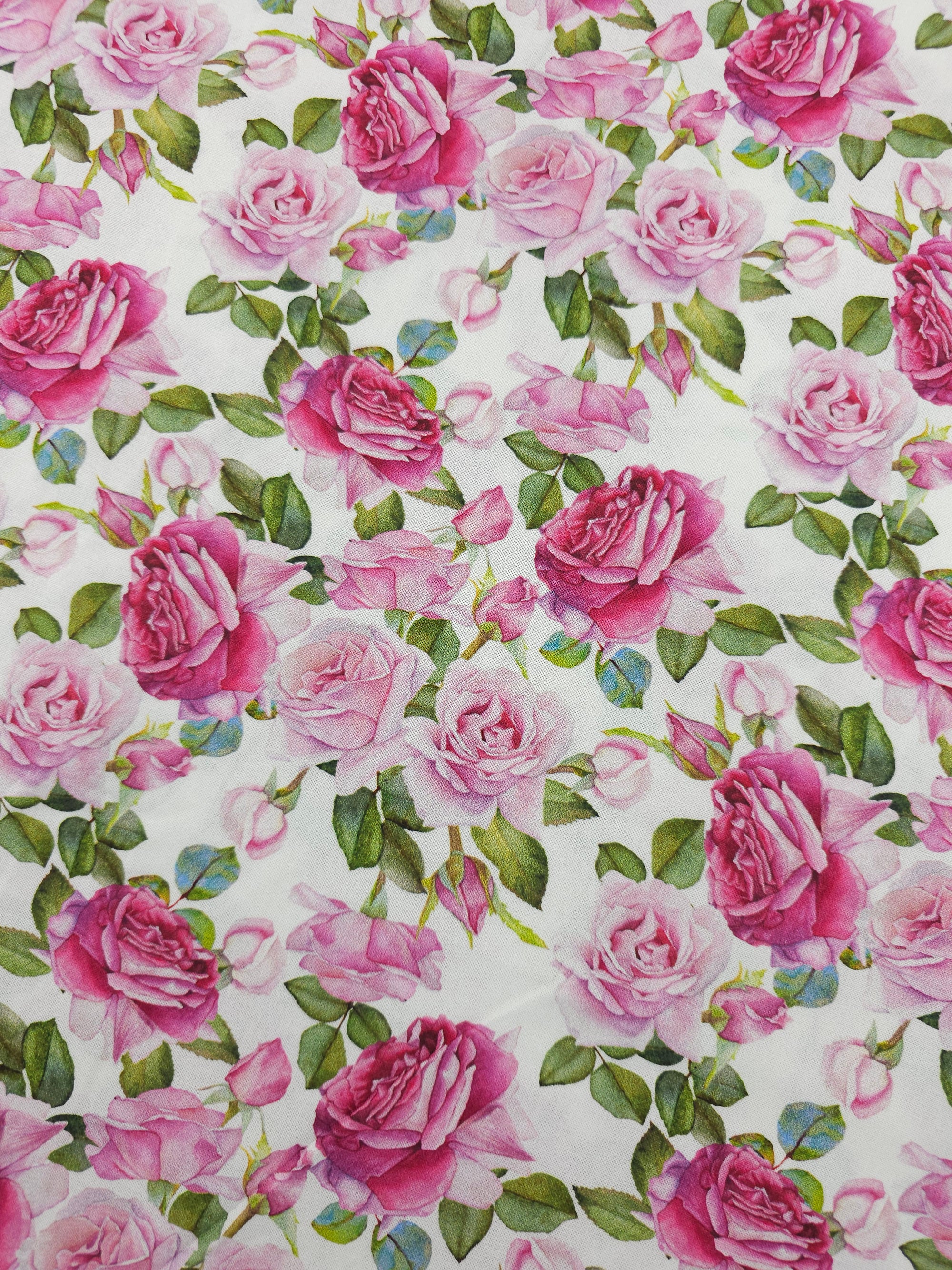 Magenta/Pink Vintage Roses 100% Cotton