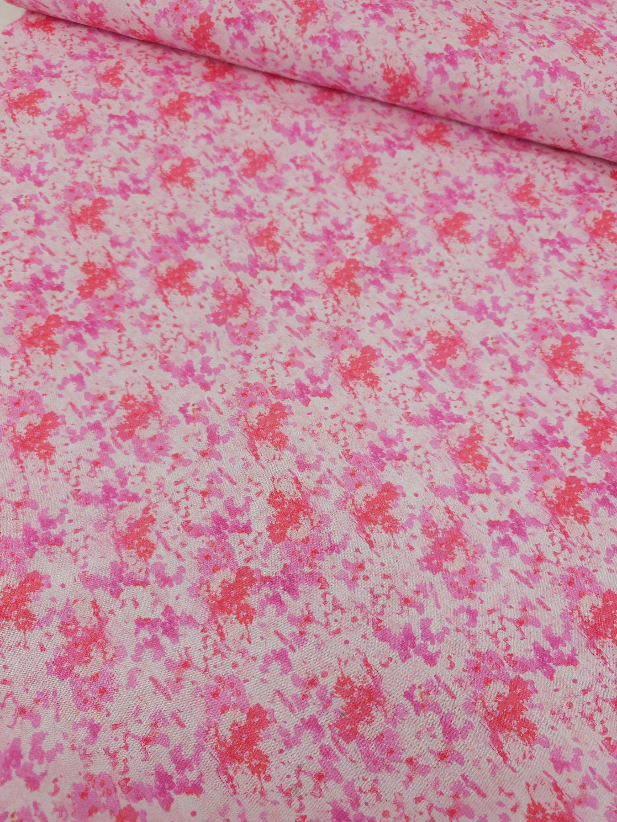 Pink/Peach Abstract Sands 100% Cotton