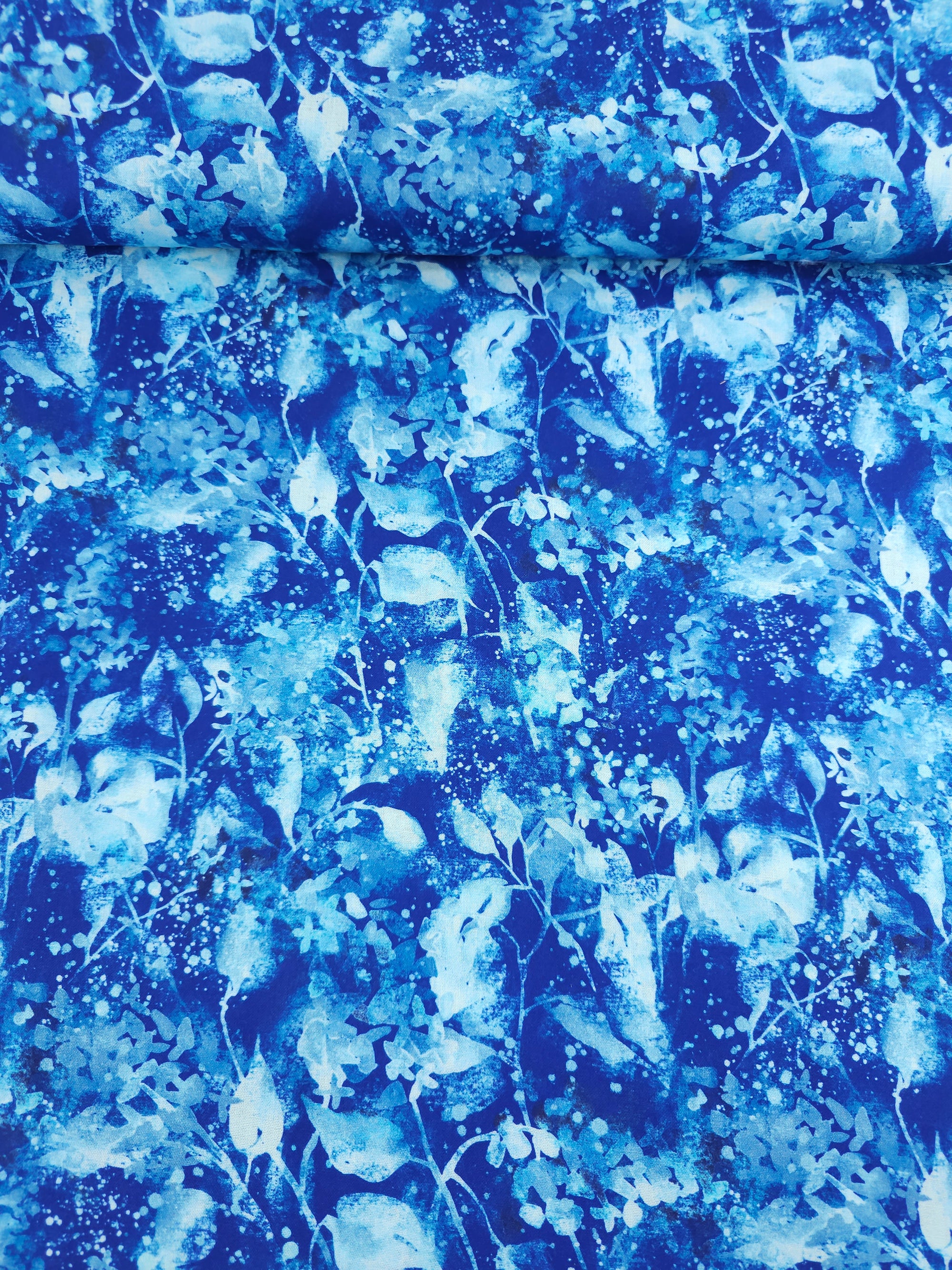 Blue Frosted Leaves 100% Cotton