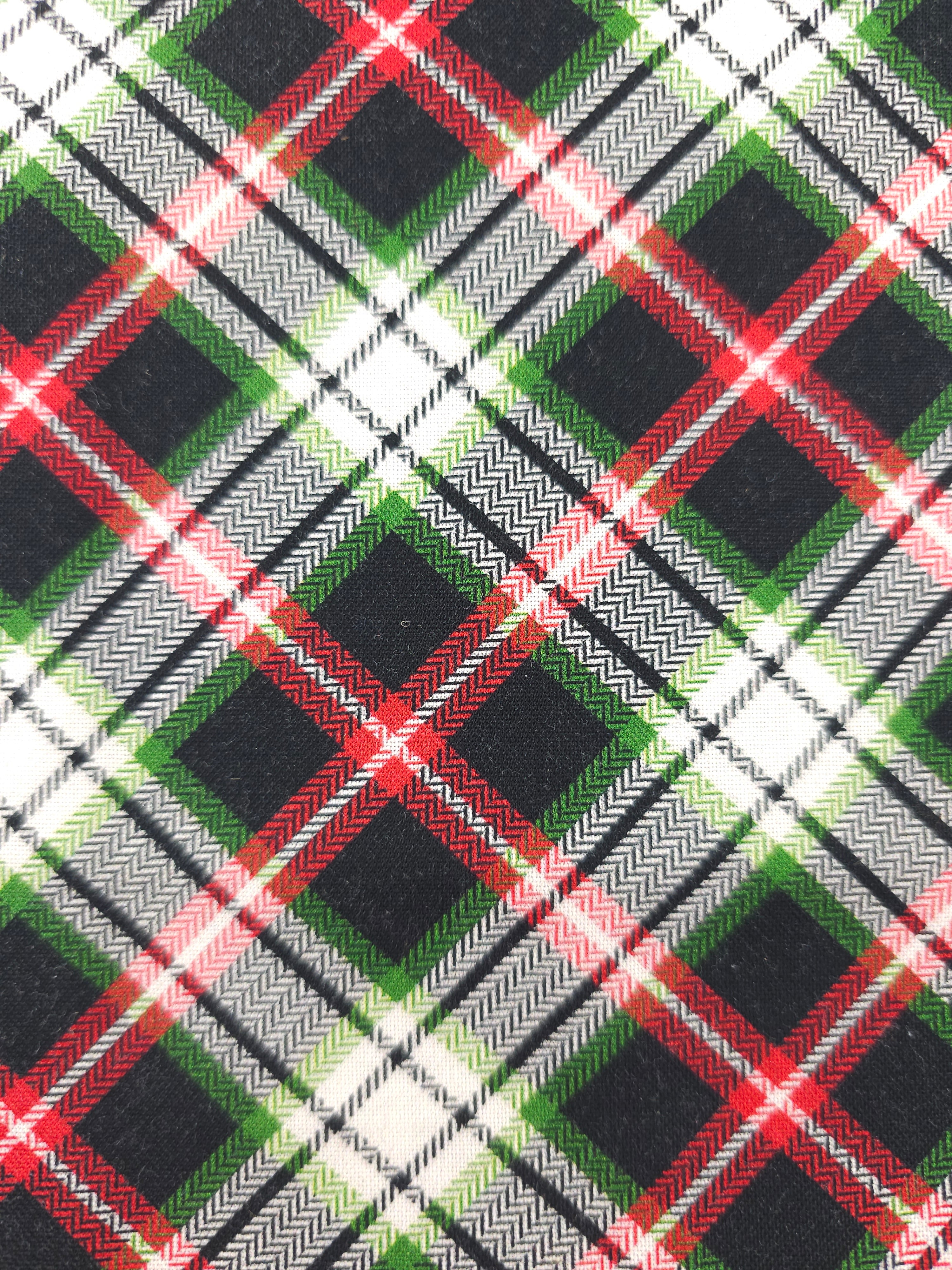 Red/Green Tartan 100% Cotton - 1.60m Piece