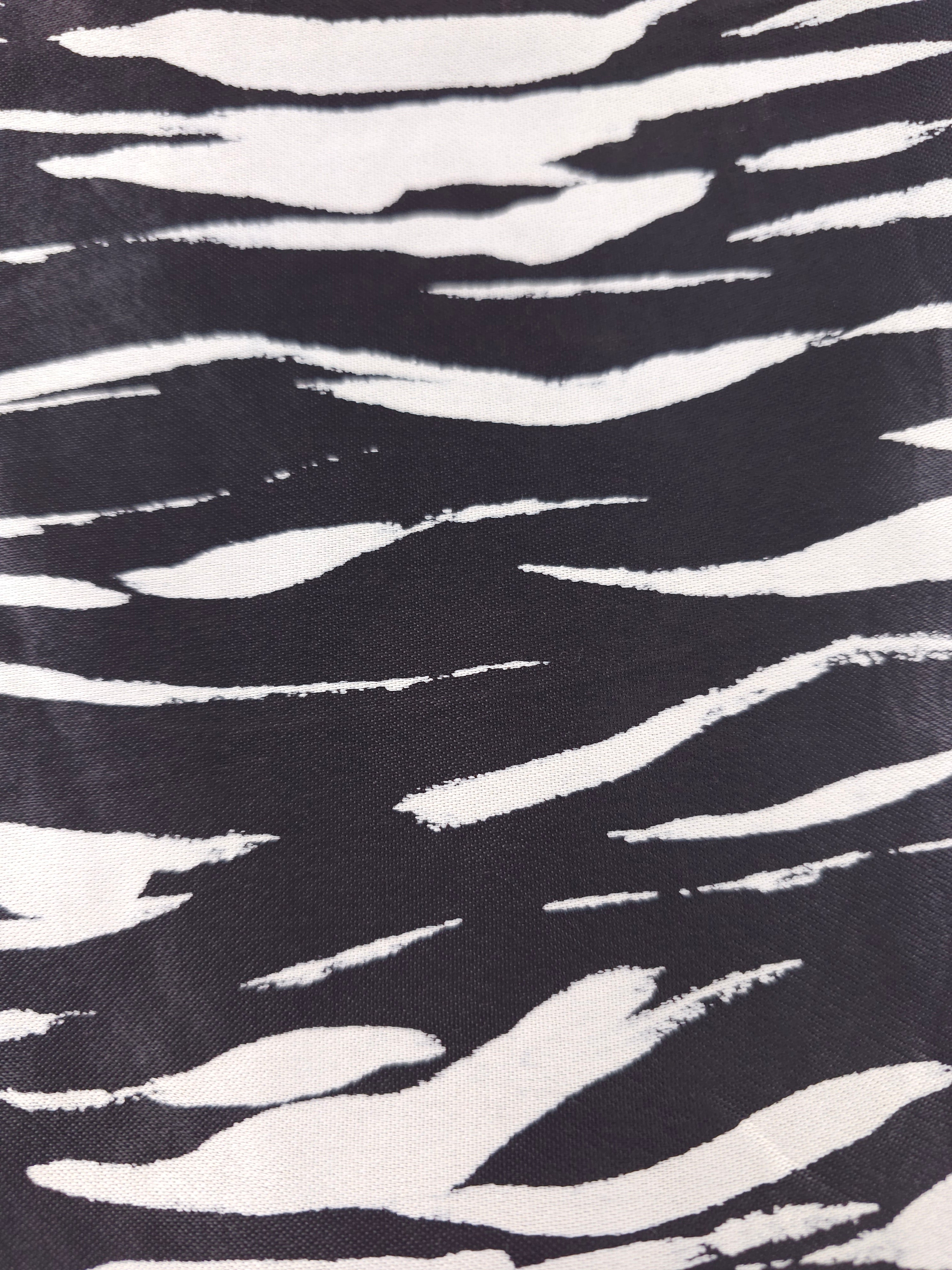 Inverted zebra Viscose sateen- 1.5m piece