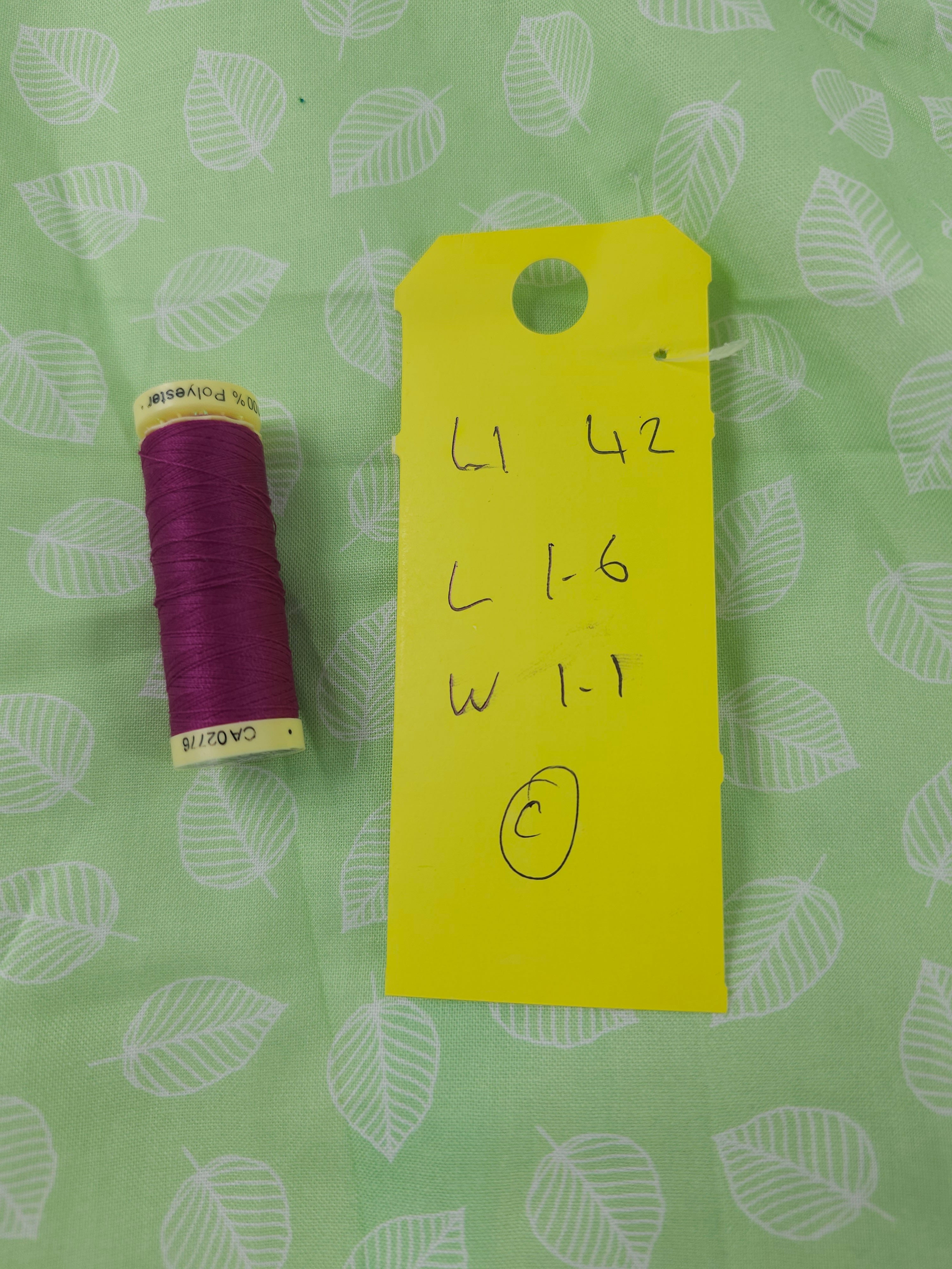 Apple green leaf Cotton- 1.6m piece