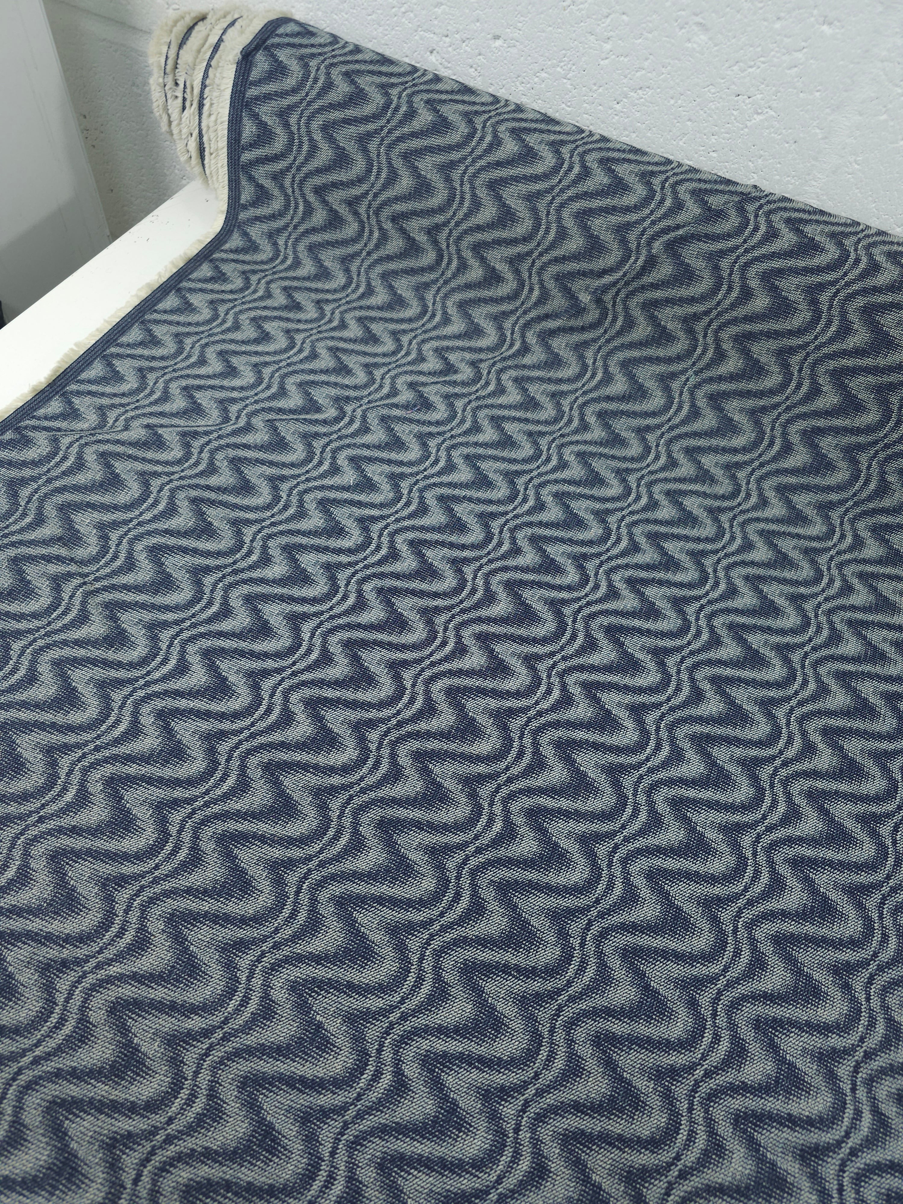 Static Wavy Denim
