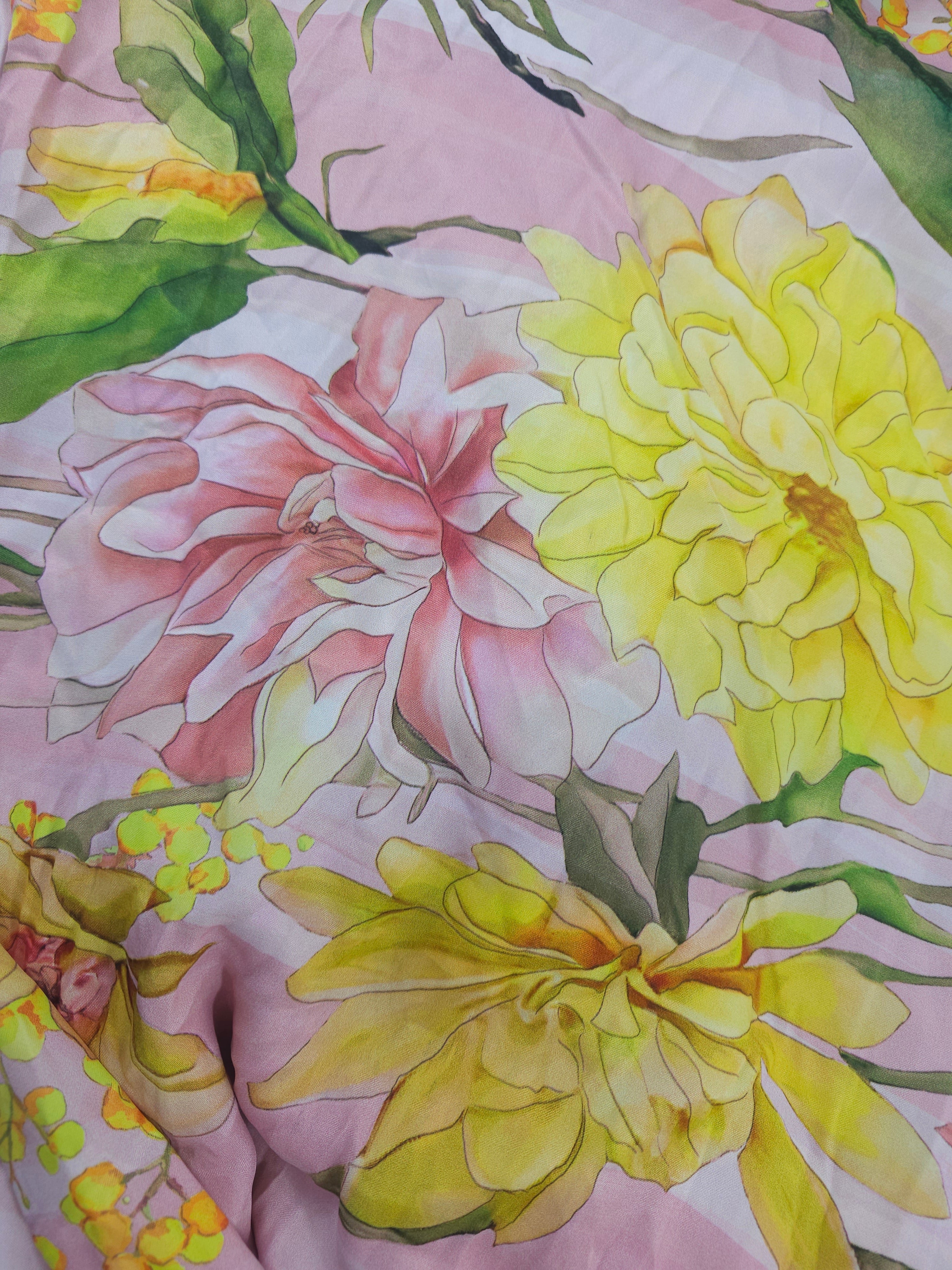 Spring flora Viscose sateen - 1.9m piece