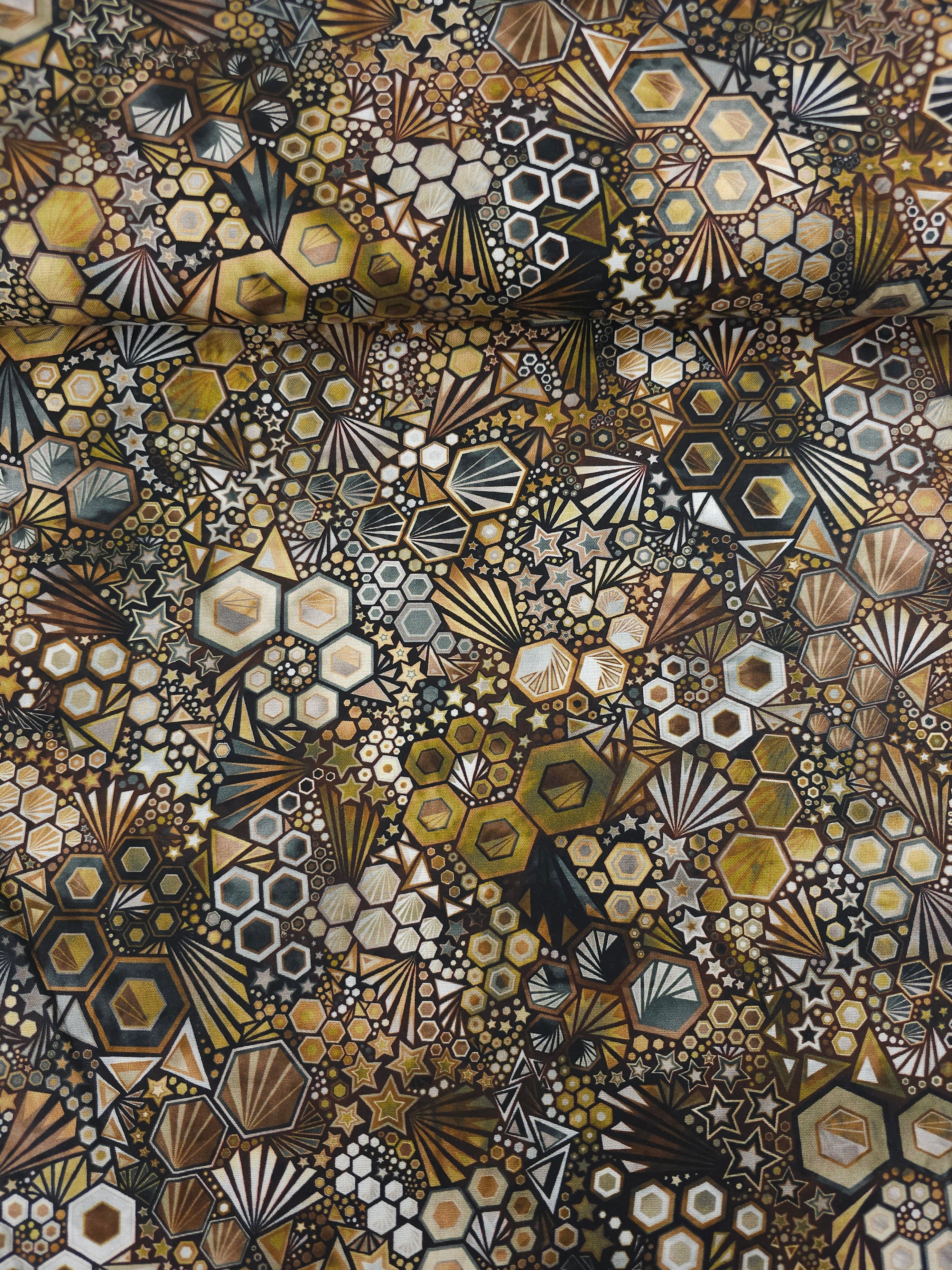 Brown/Bronze Star Phantasma 100% Cotton - Robert Kaufman