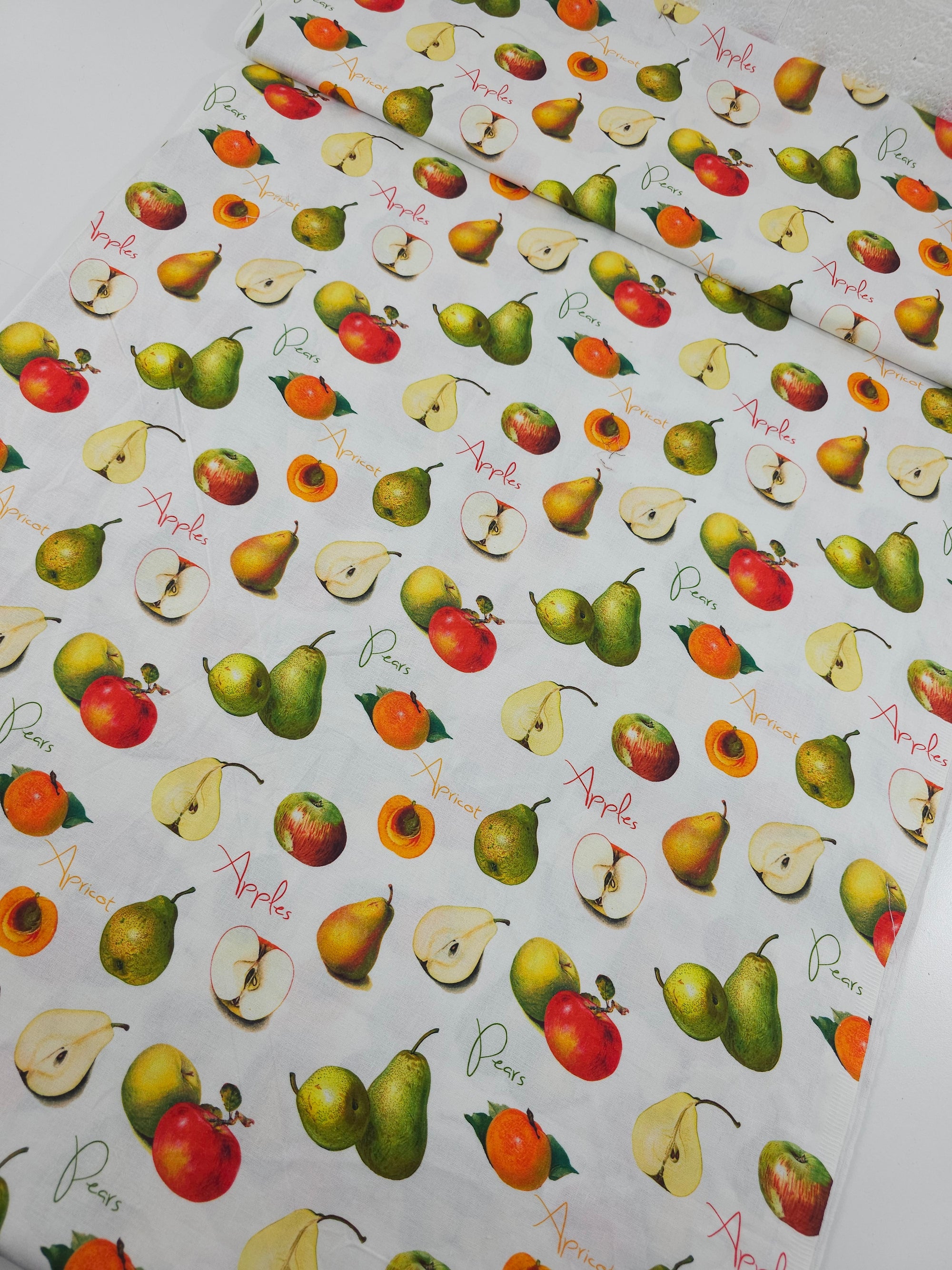 Apples Pears Apricots 100% Cotton - Joann
