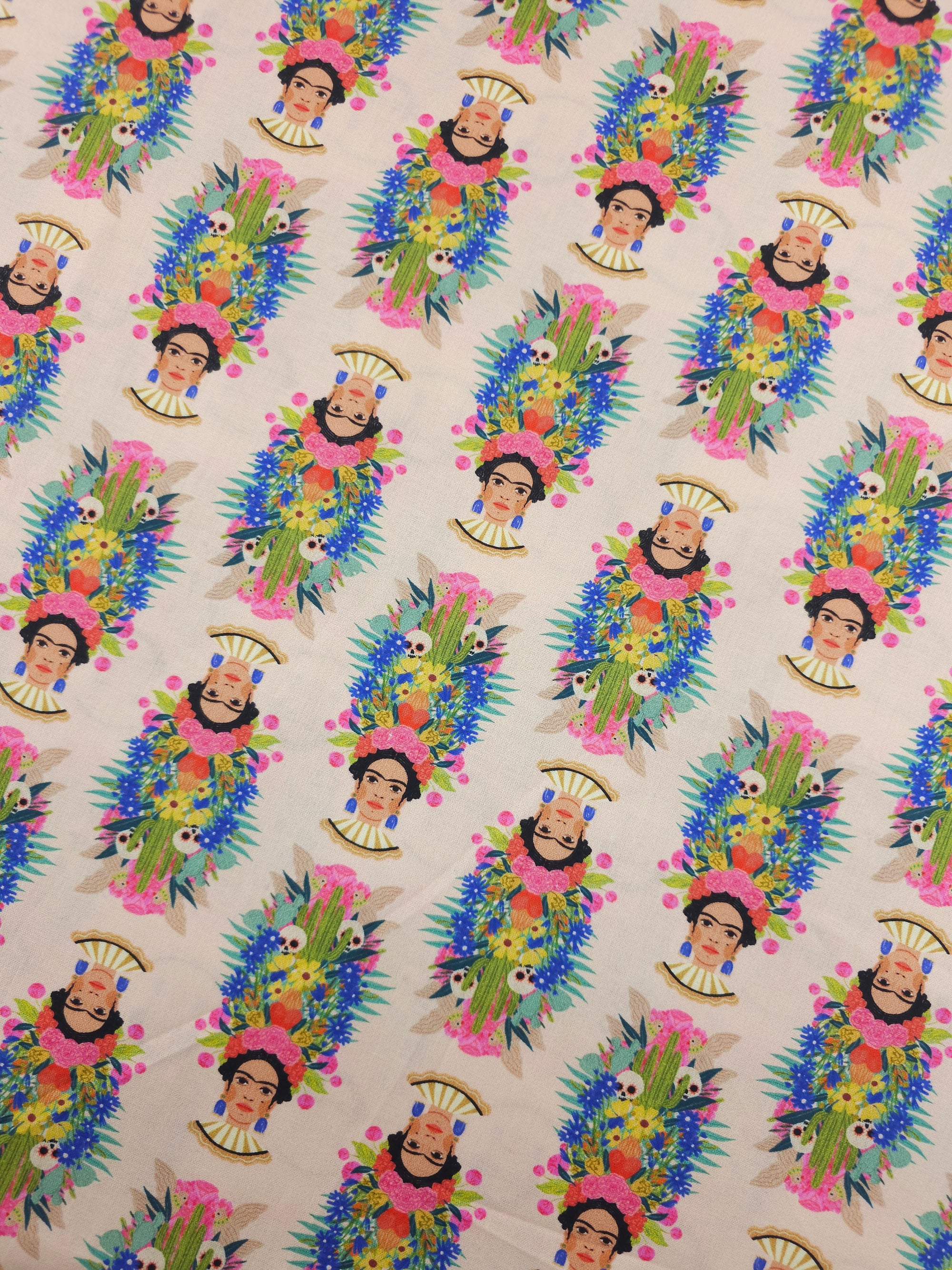 Frida Bust Viva La Vida 100% Cotton