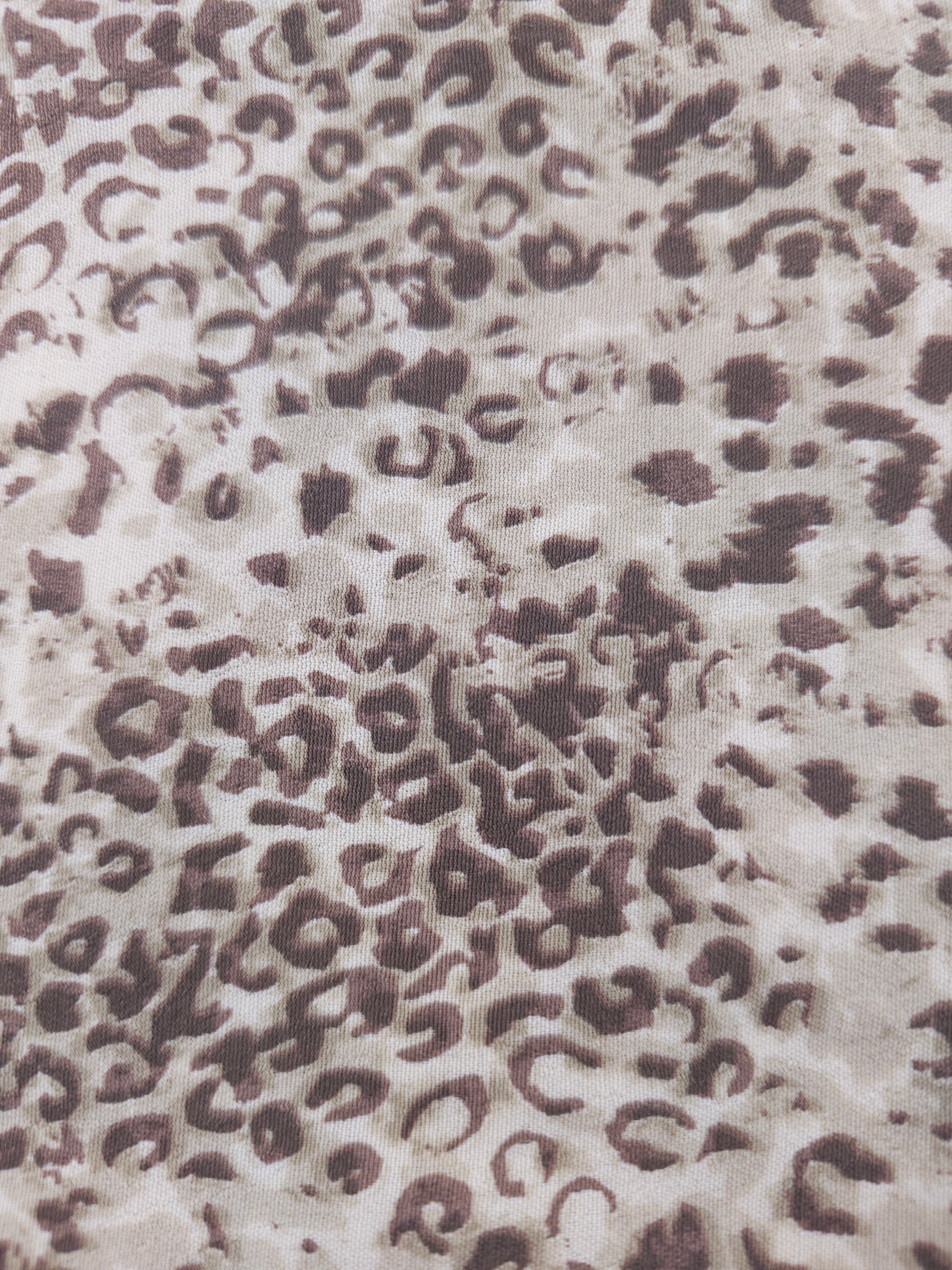 Cool toned cheetah Viscose crepe- 4m piece