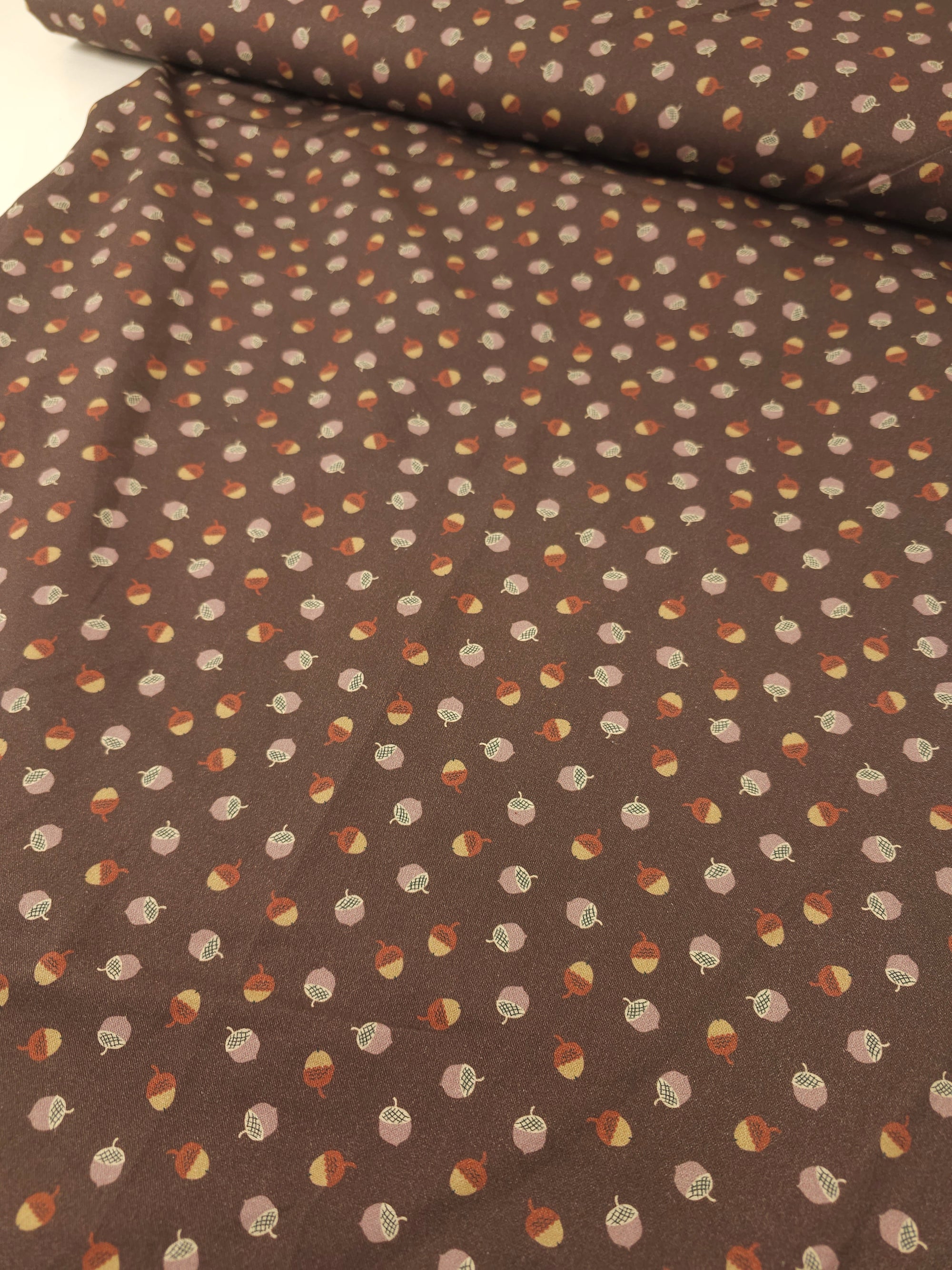 Brown Acorn Party 100% Cotton