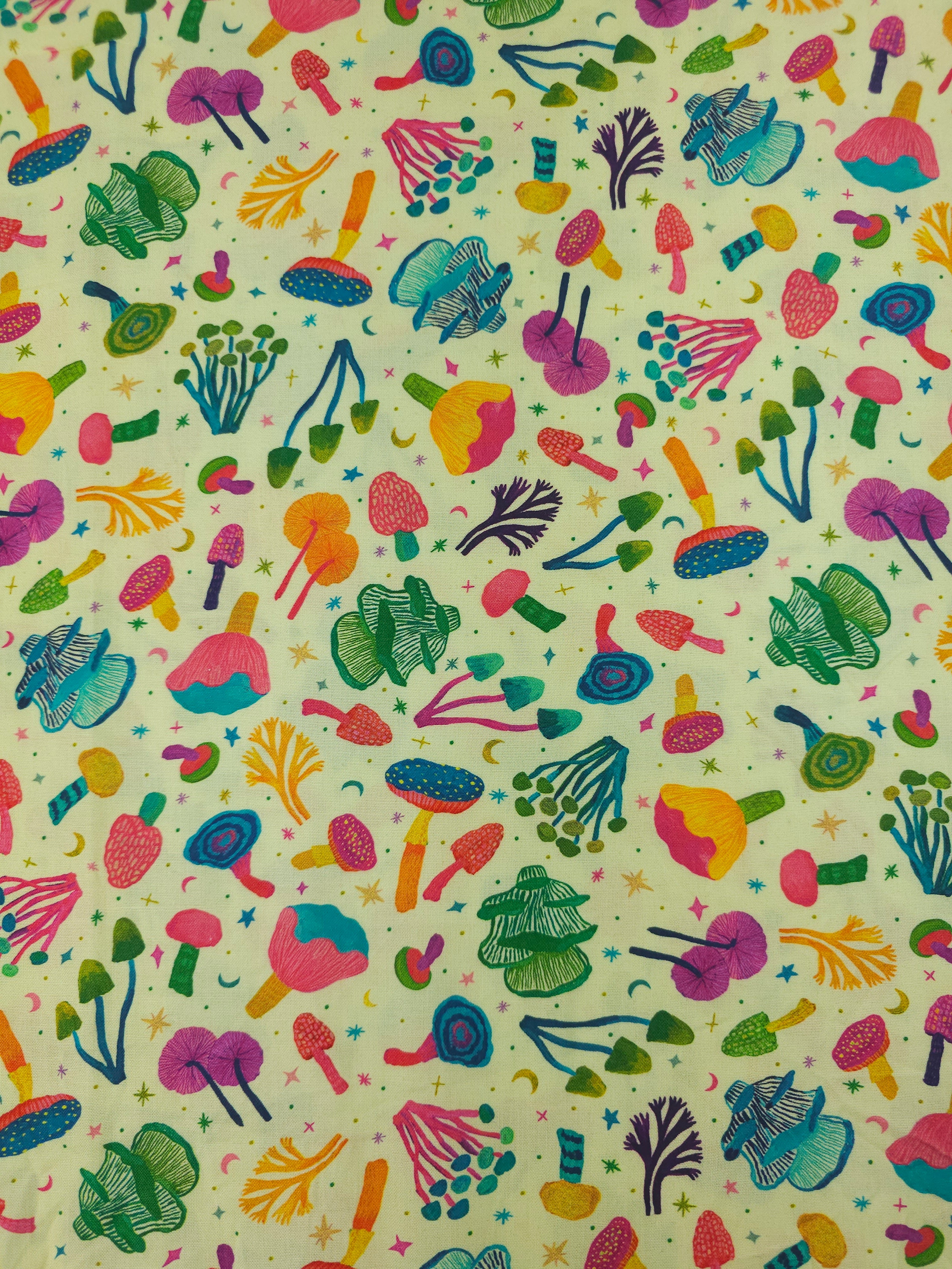 Starry Psychedelic Mushroom 100% Cotton - Robert Kaufman