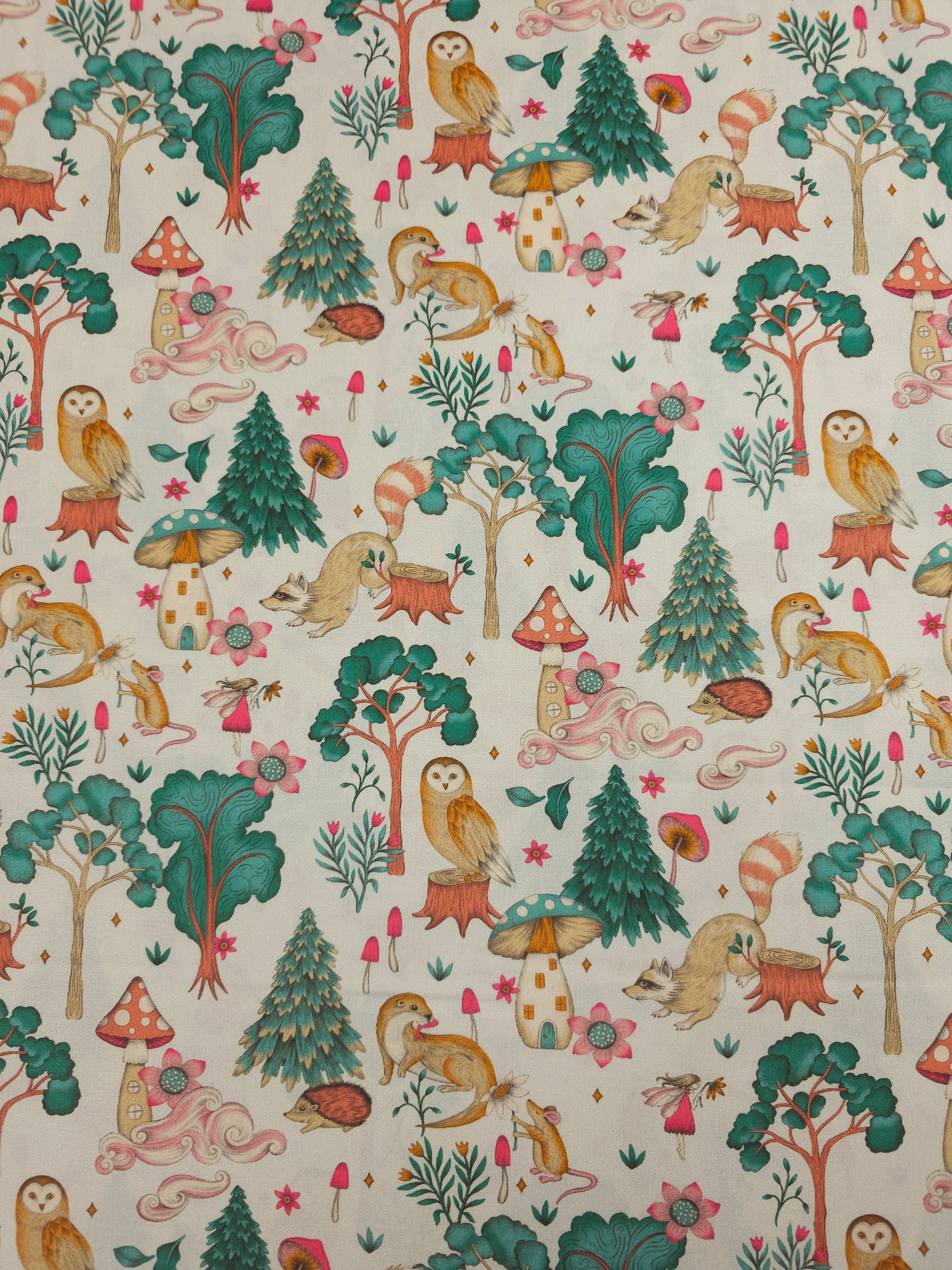 Christmas Tree Animal Forest 100% Cotton 60"