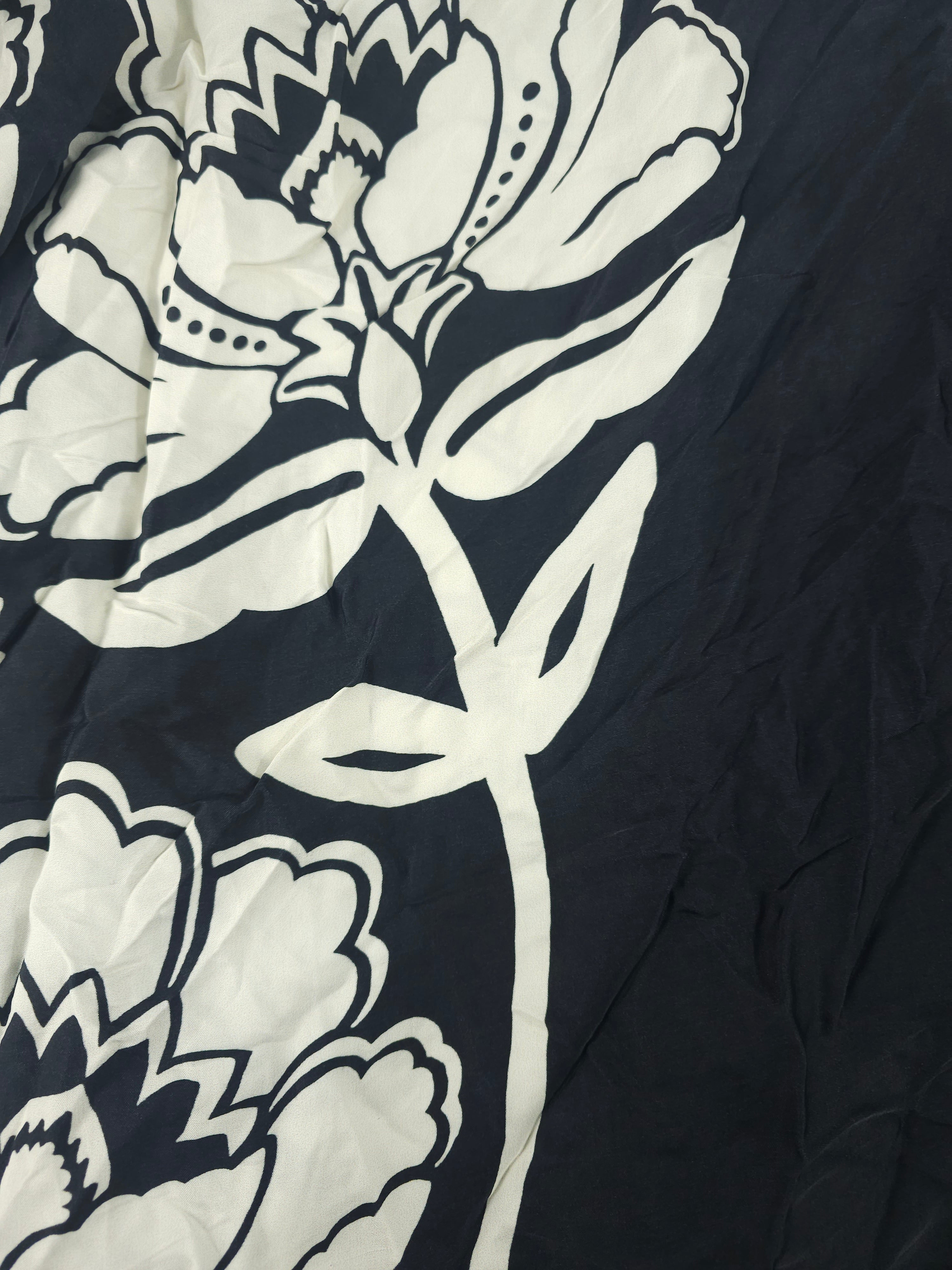 Dark bold floral Viscose sateen- 3m piece