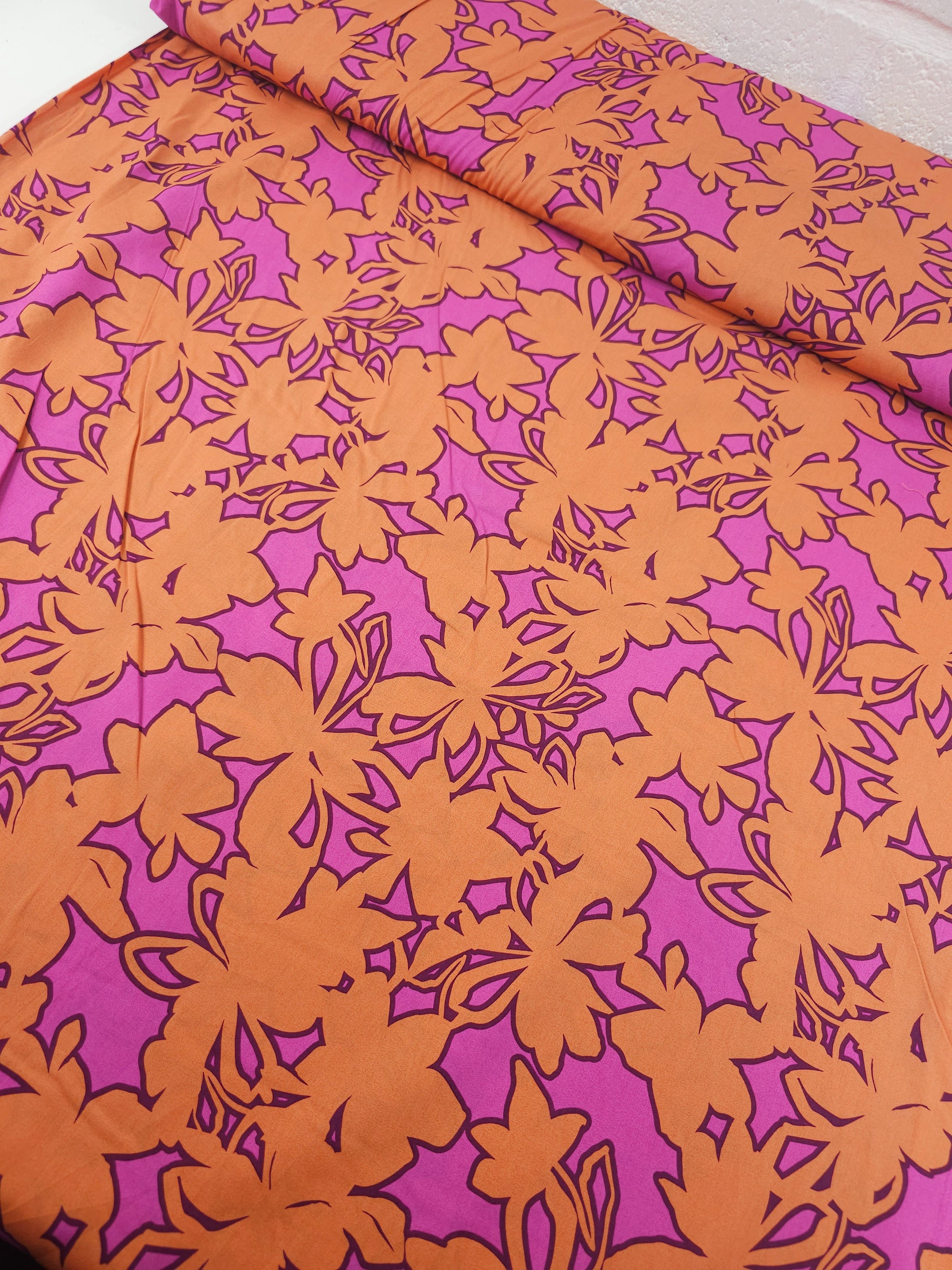 Orange/Fuchsia Pink Floral Outline Fine Cotton Poplin 57"