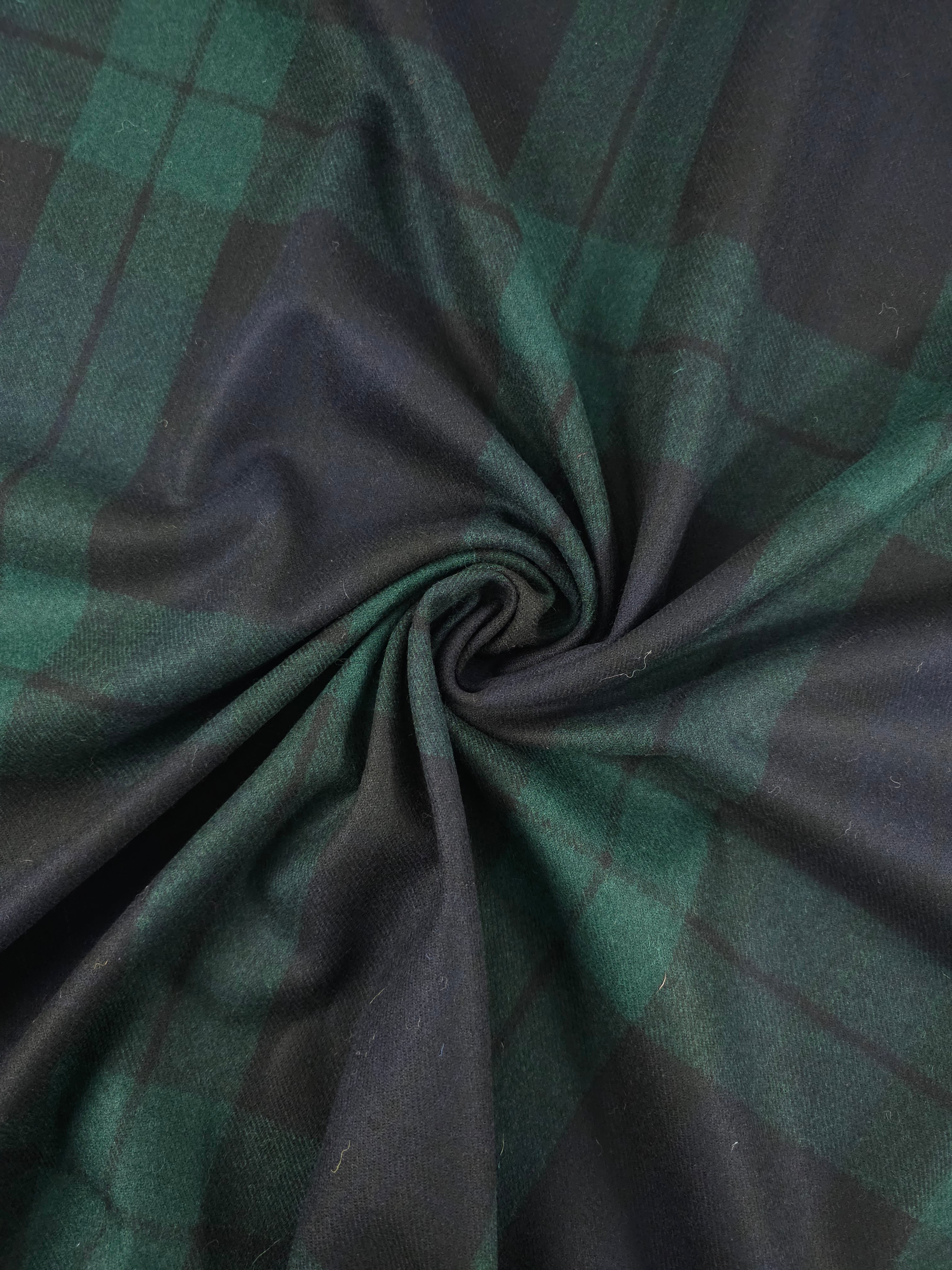 Green/Navy Tartan Mediumweight Soft 100% Wool *ABRAHAM MOON*