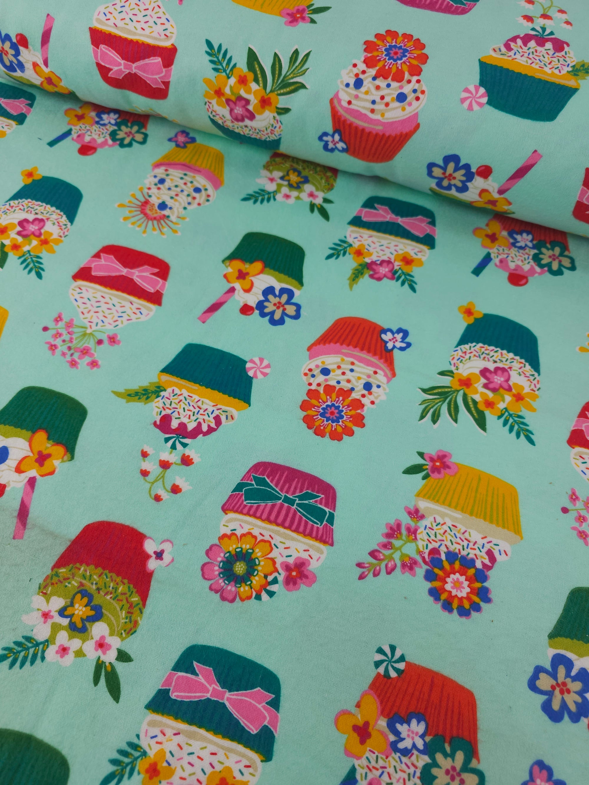 Floral Cupcake Lightweight Flannel Cotton
