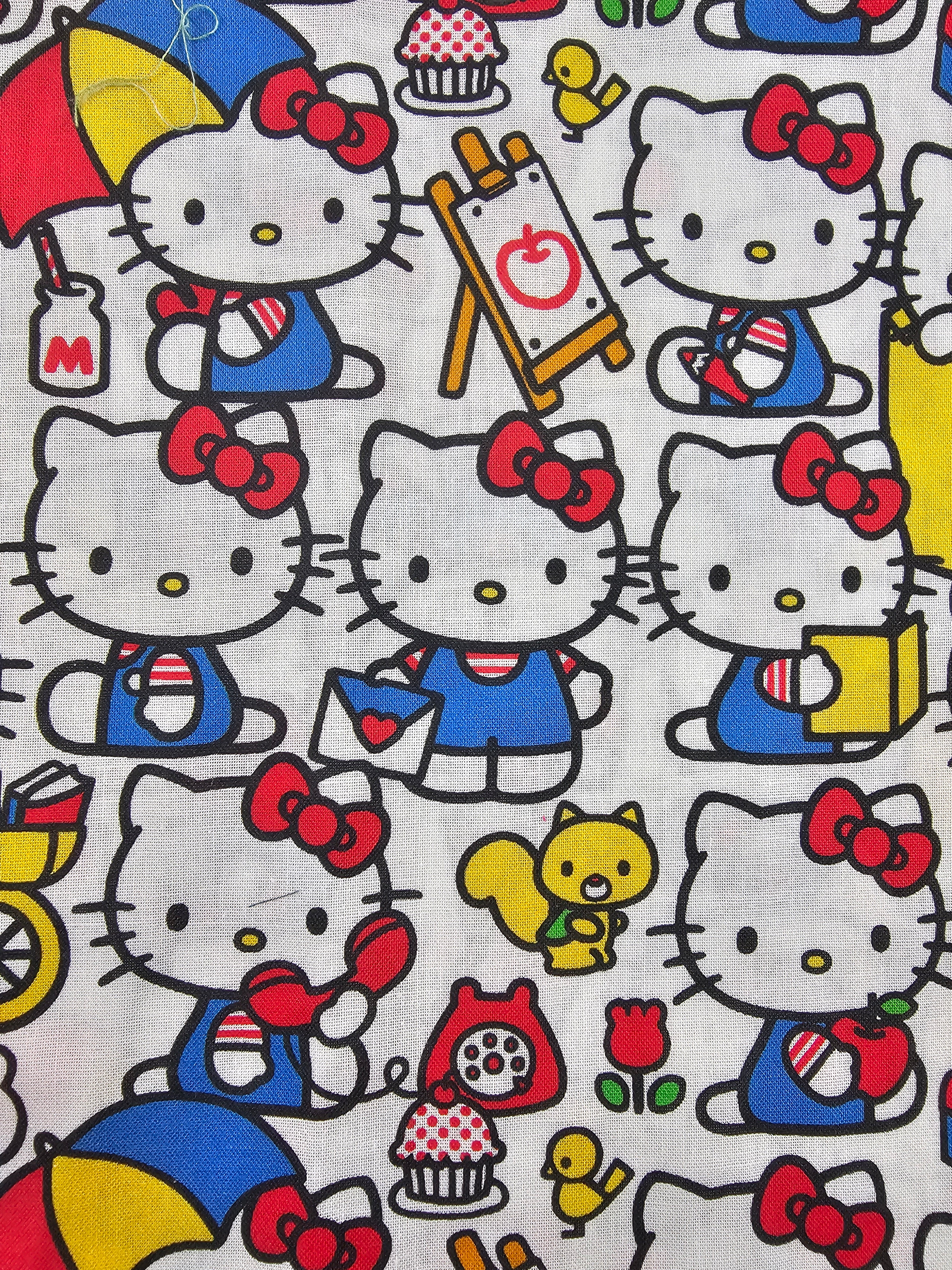 Hello Kitty Verse Cotton - (Various Sizes)