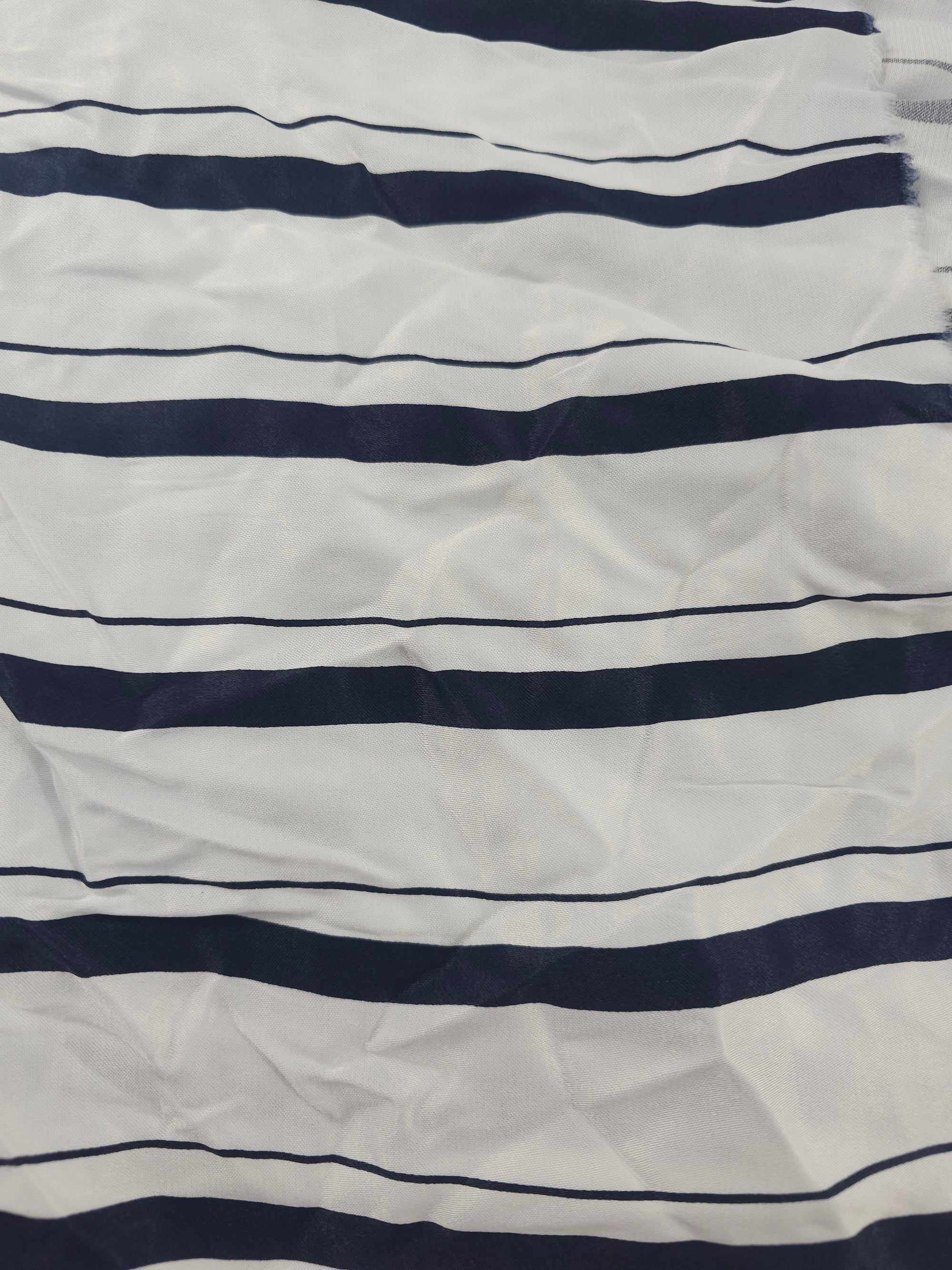 Uneven thick stripes Viscose- 2m piece