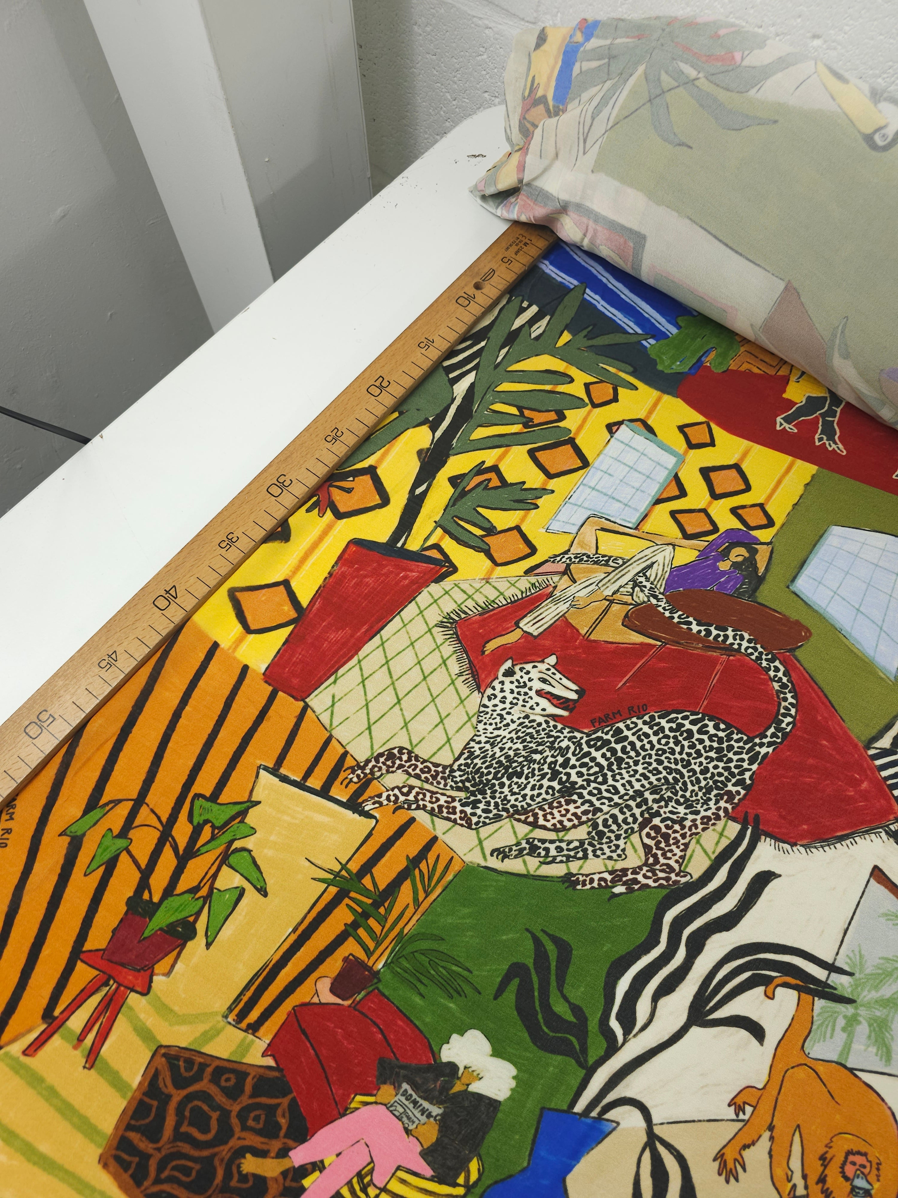 Abstract Wild House Slinky Rayon Jersey *FARM RIO*