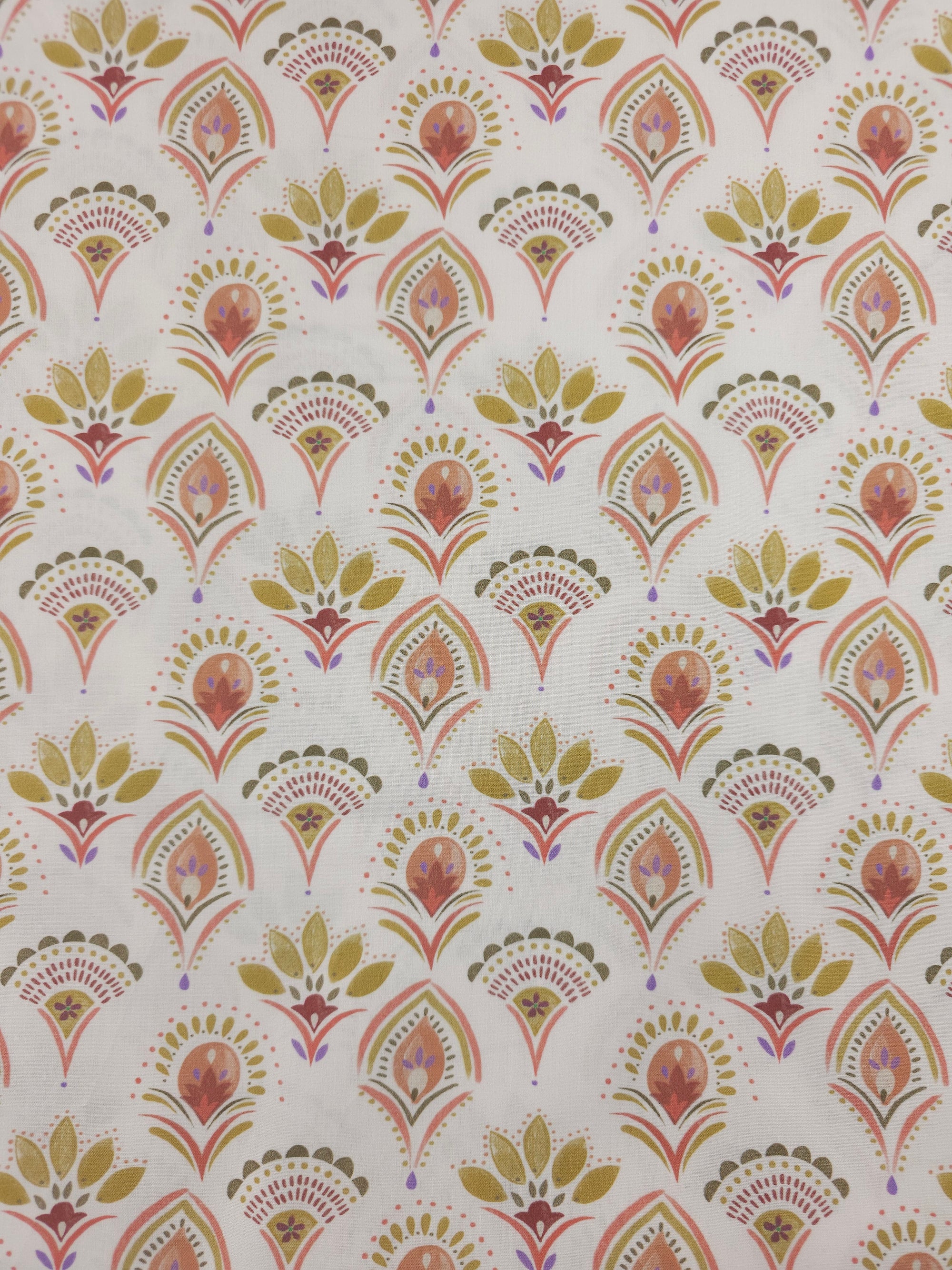 Ivory Abstract Petal Scallop 100% Cotton 57"