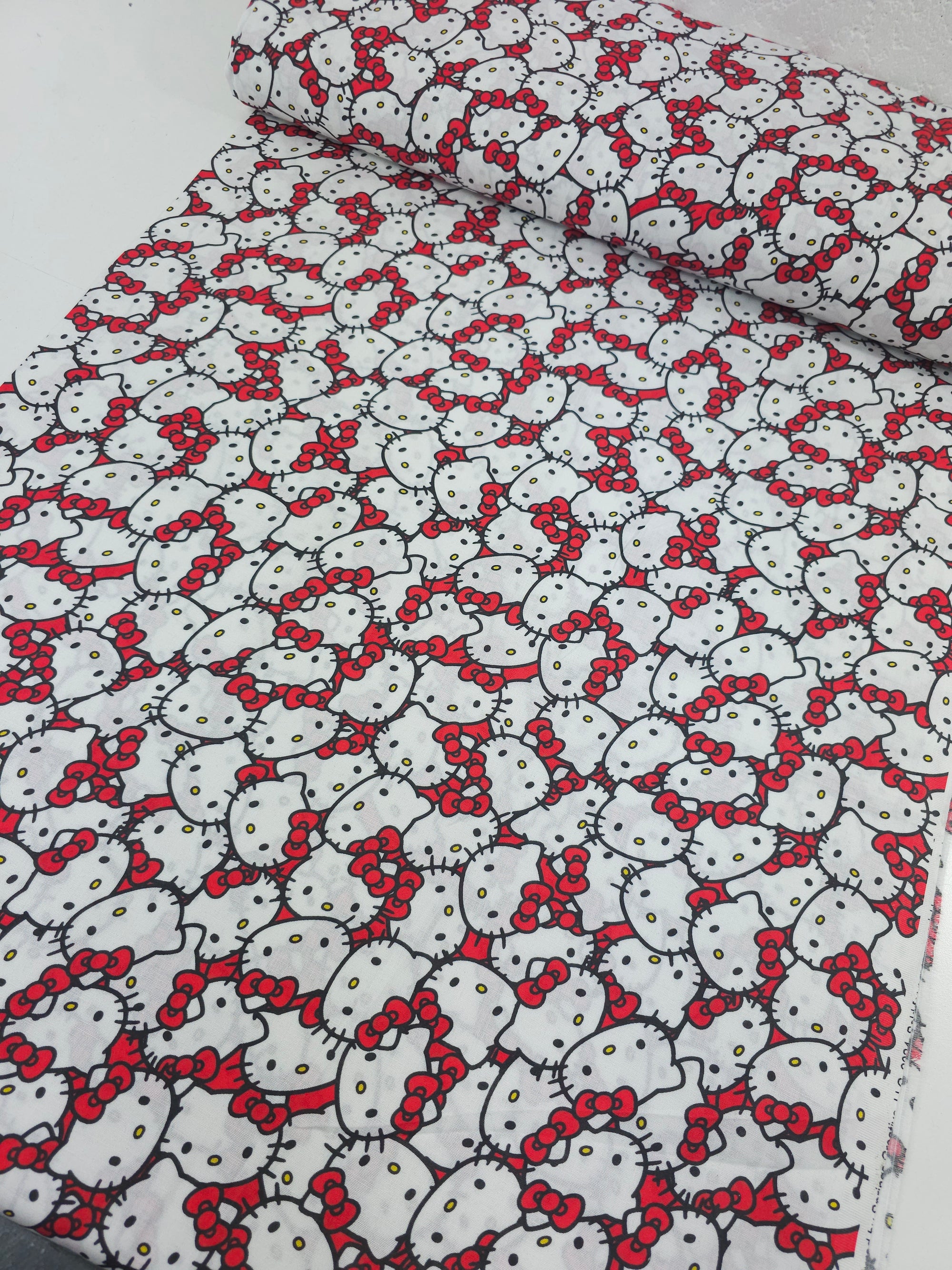 Red Bow Hello Kitty Faces 100% Cotton
