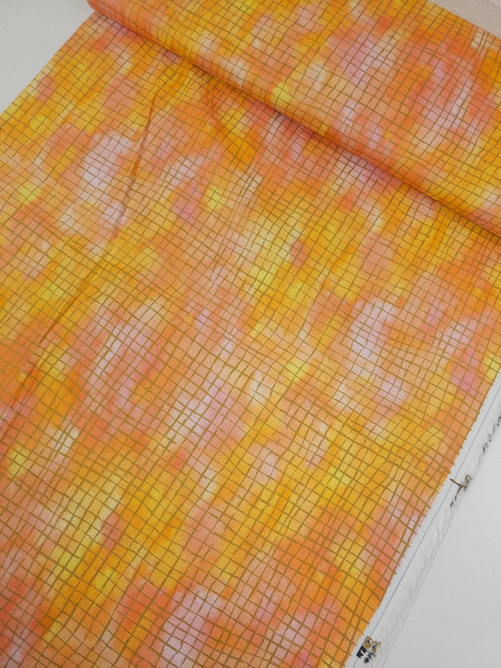 Orange/Pink Chromaticity Grid 100% Cotton - Robert Kaufman